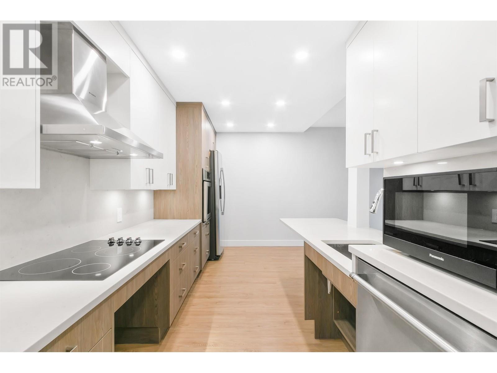 108 2770 Burrard Street, Vancouver, British Columbia  V6J 3J8 - Photo 13 - R2825744