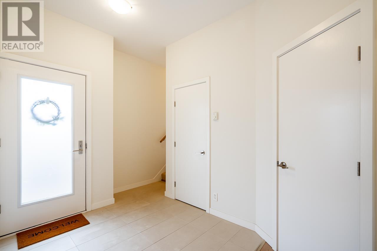 Th14 271 Francis Way, New Westminster, British Columbia  V3L 0H2 - Photo 12 - R2807364