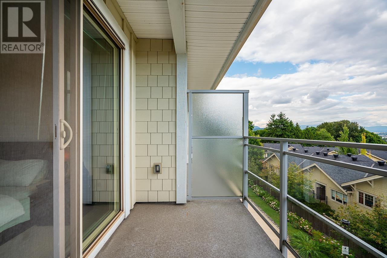 Th14 271 Francis Way, New Westminster, British Columbia  V3L 0H2 - Photo 5 - R2807364