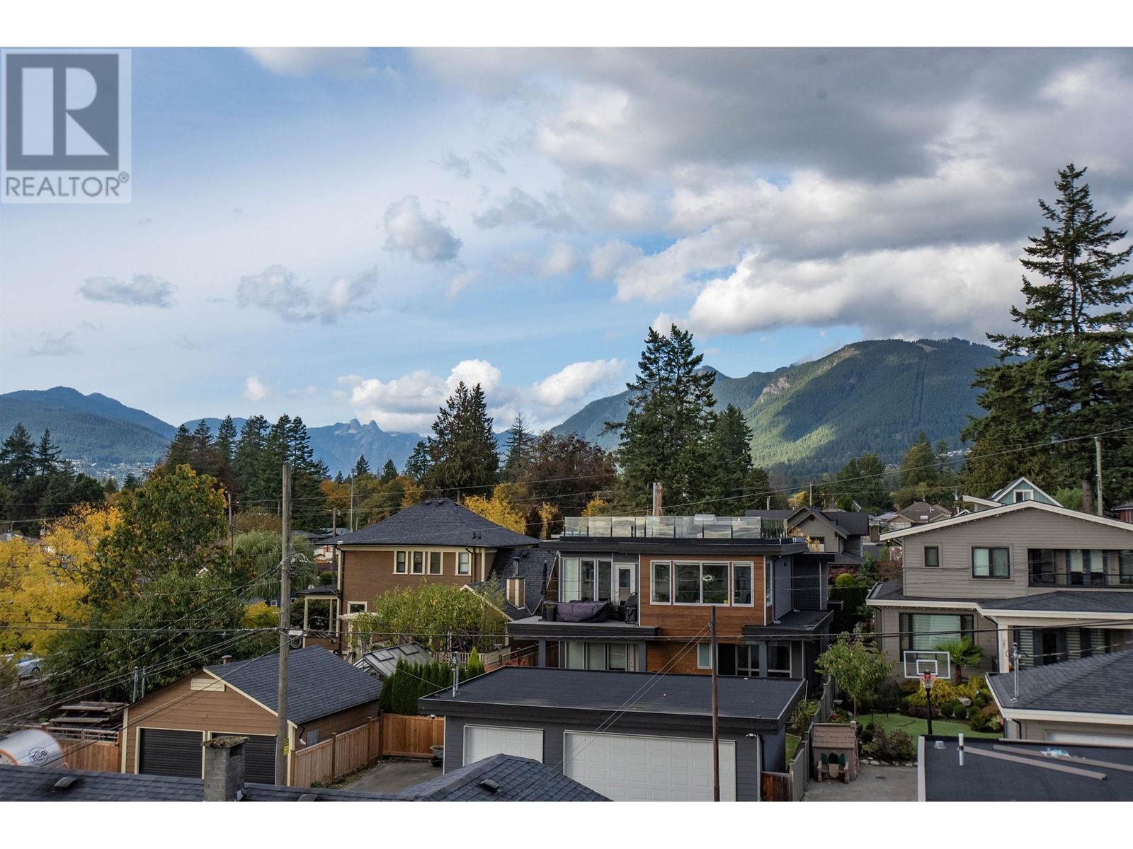 352 14th West Street, North Vancouver, British Columbia  V7M 1P6 - Photo 38 - R2826429
