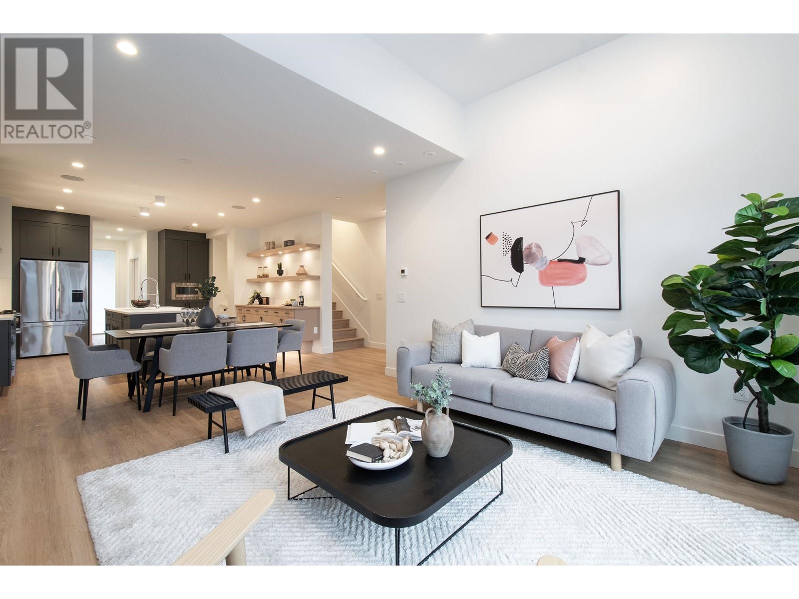 352 14th West Street, North Vancouver, British Columbia  V7M 1P6 - Photo 11 - R2826429