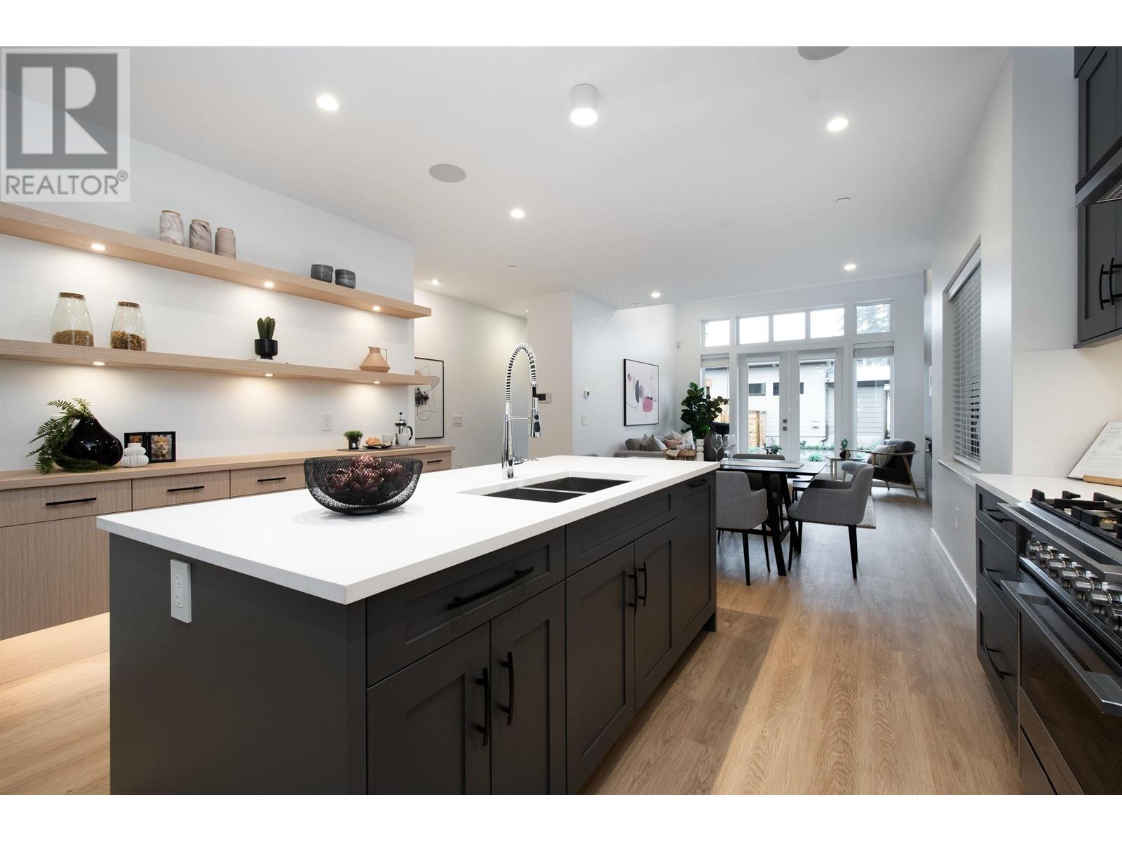 352 14th West Street, North Vancouver, British Columbia  V7M 1P6 - Photo 7 - R2826429