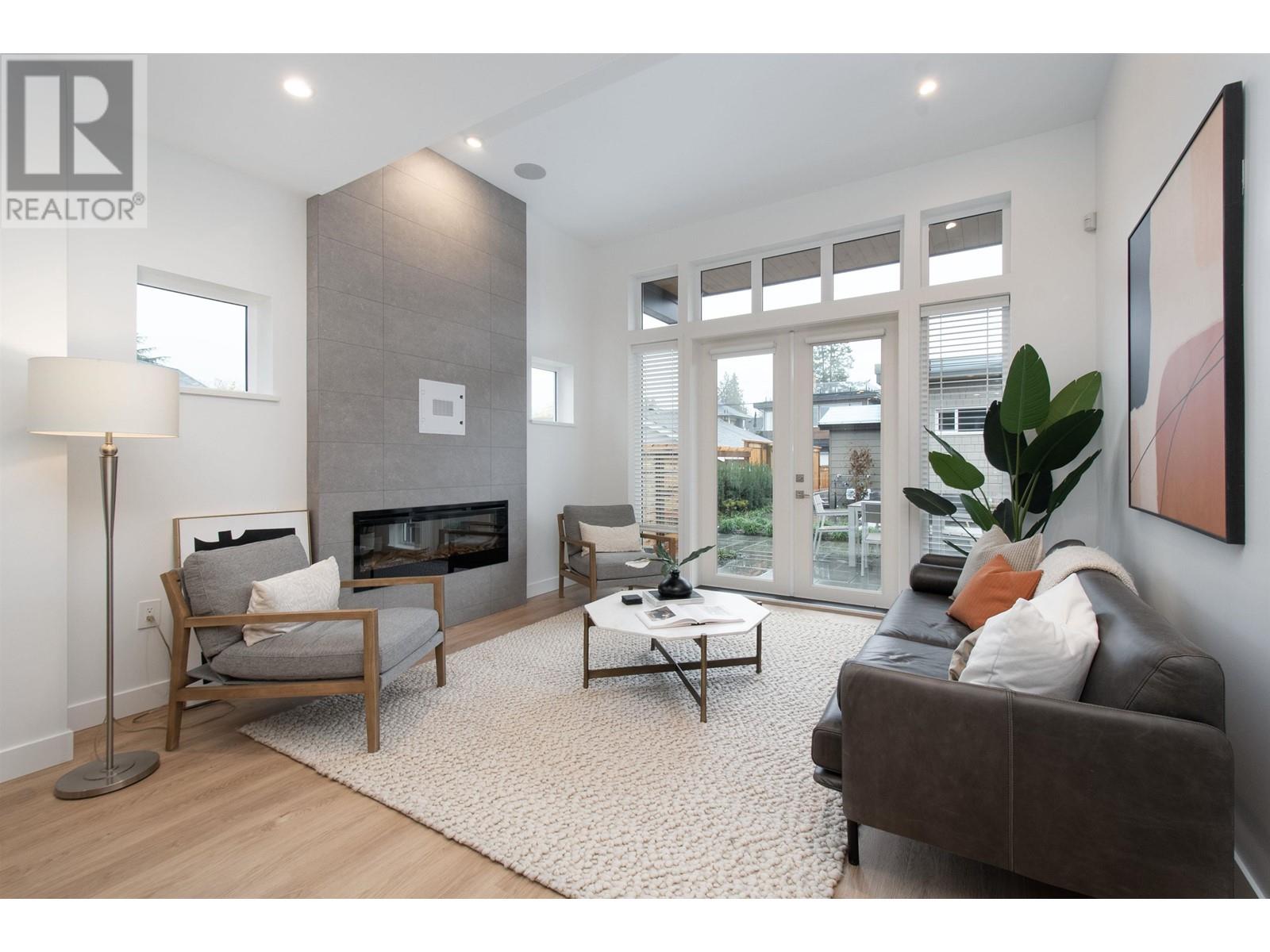 354 14th West Street, North Vancouver, British Columbia  V7M 1P6 - Photo 11 - R2826436