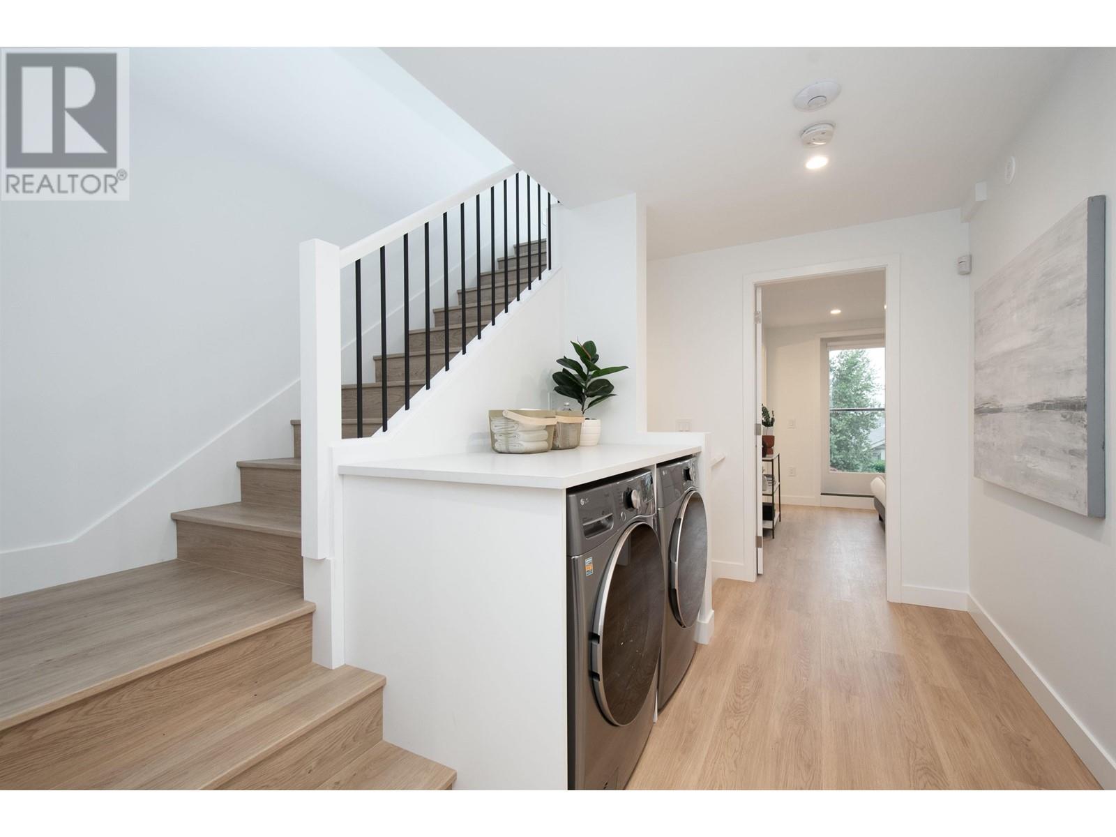 354 14th West Street, North Vancouver, British Columbia  V7M 1P6 - Photo 22 - R2826436