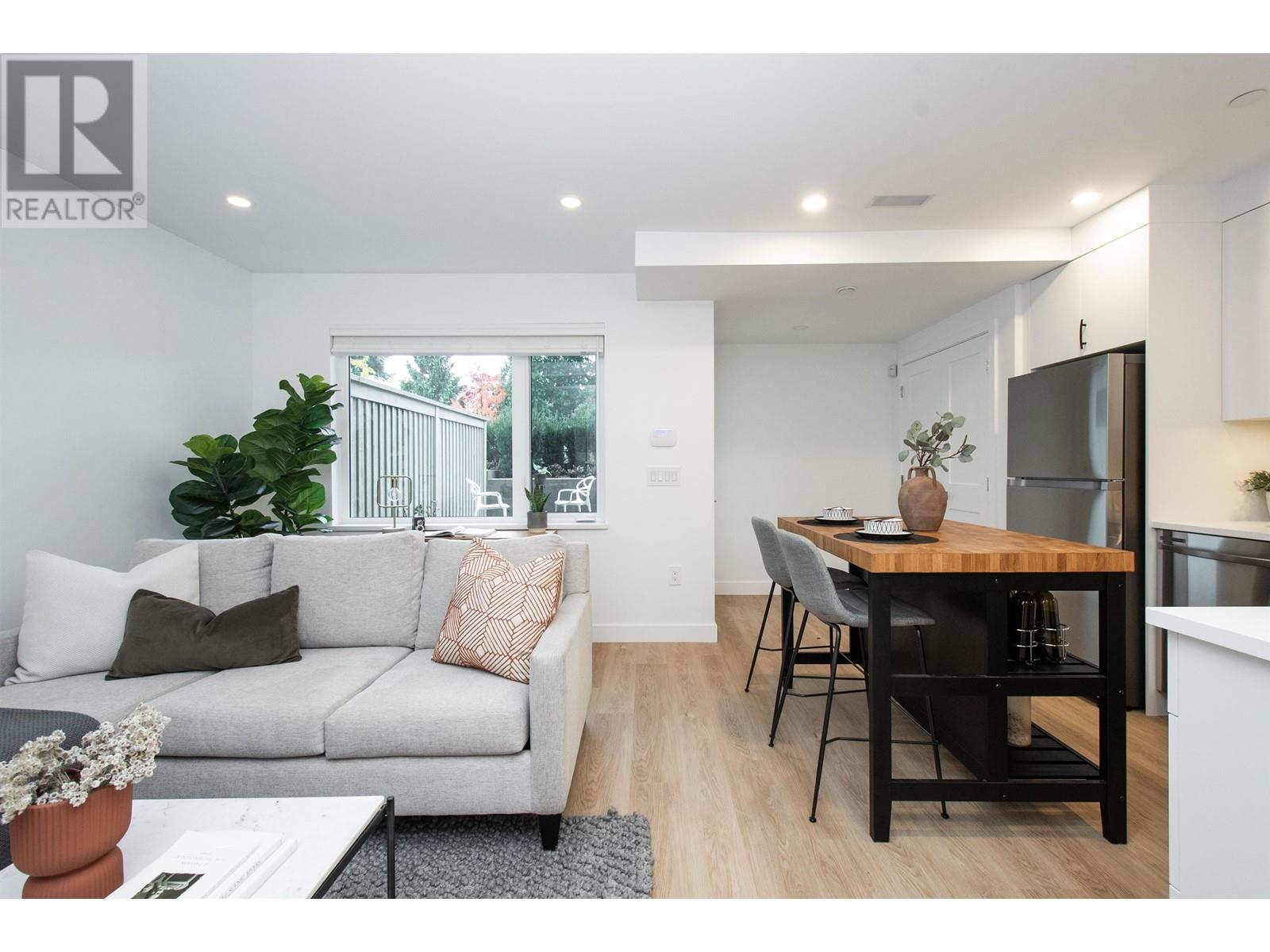 354 14th West Street, North Vancouver, British Columbia  V7M 1P6 - Photo 28 - R2826436