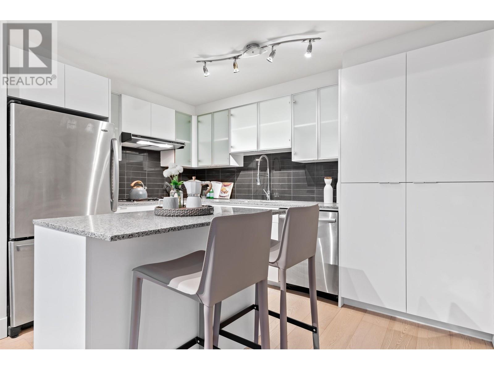 986 Richards Street, Vancouver, British Columbia  V6B 3C1 - Photo 14 - R2829104