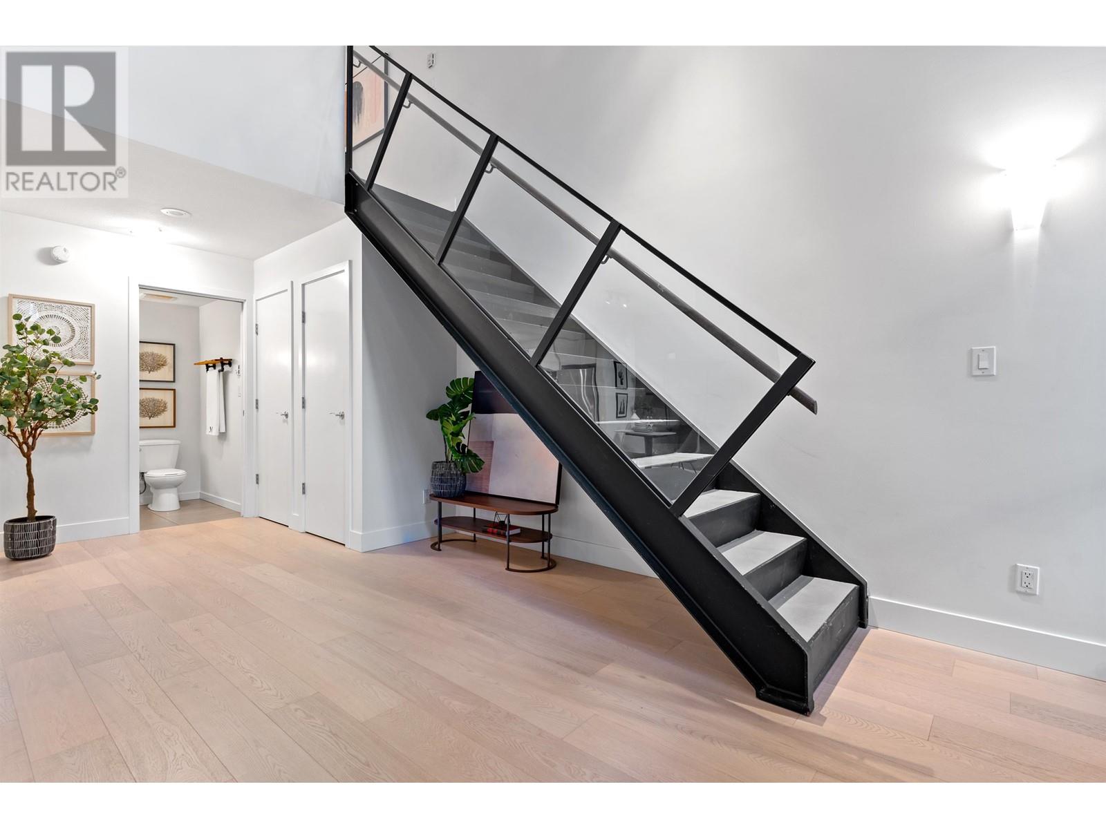 986 Richards Street, Vancouver, British Columbia  V6B 3C1 - Photo 15 - R2829104