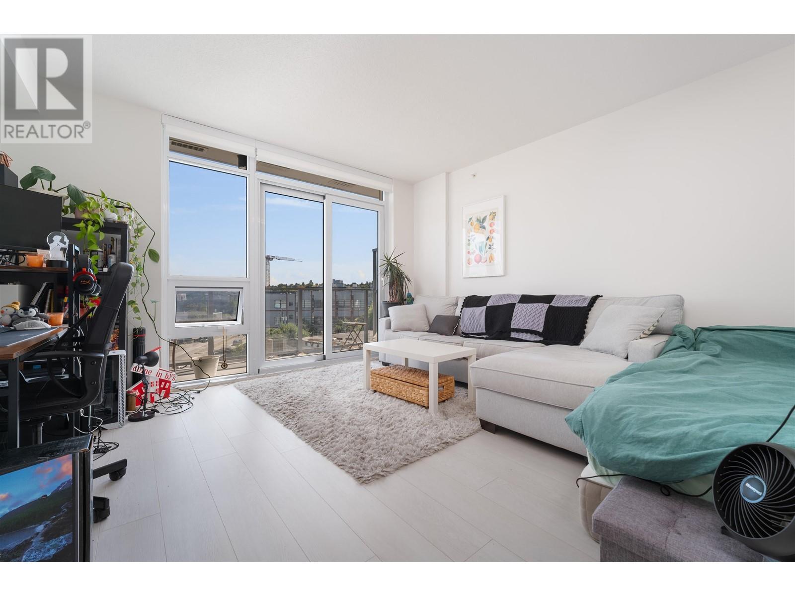 709 180 E 2nd Avenue, Vancouver, British Columbia  V5T 0K4 - Photo 2 - R2829110