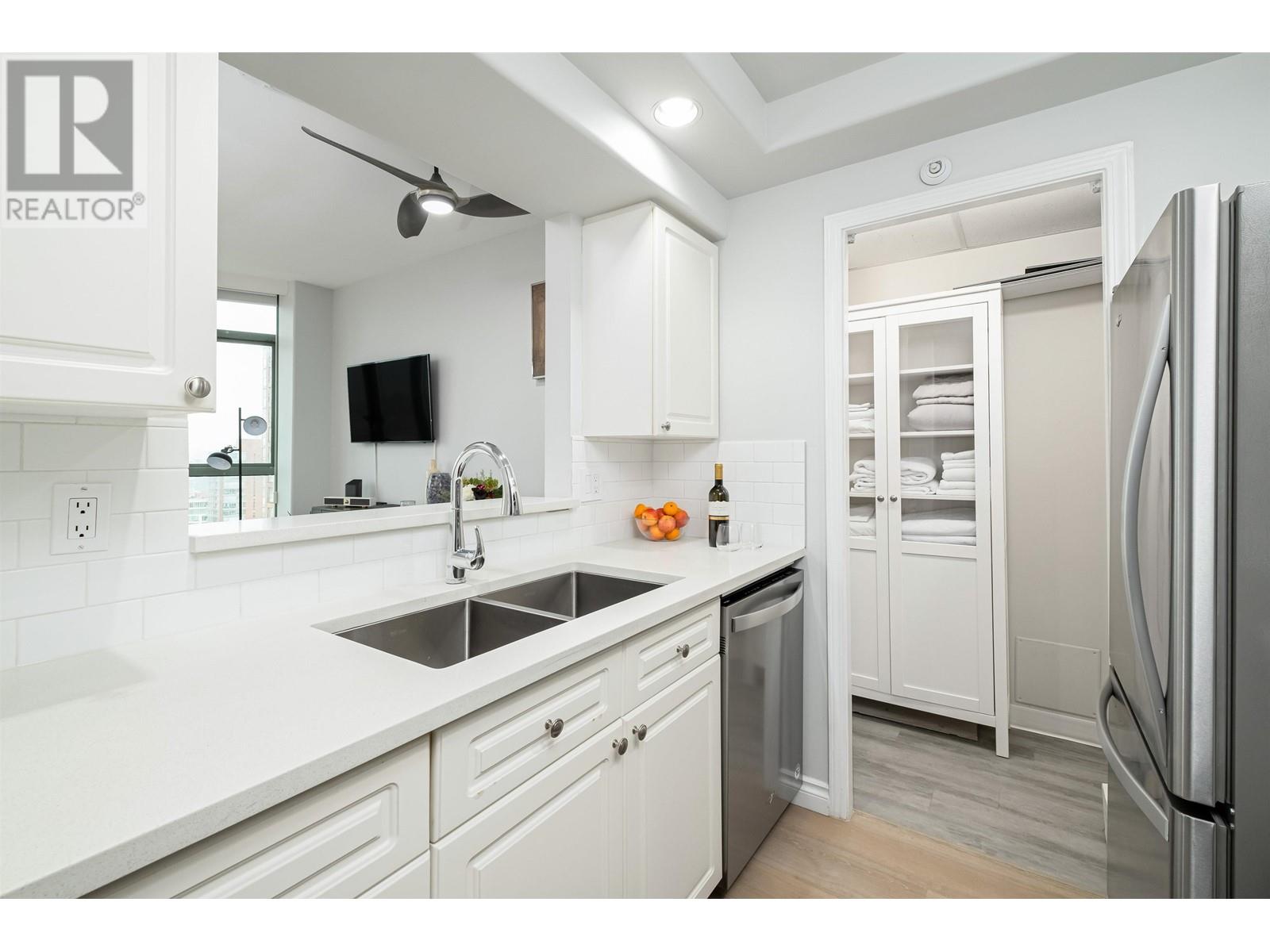 1105 1383 Howe Street, Vancouver, British Columbia  V6Z 2R5 - Photo 10 - R2829113