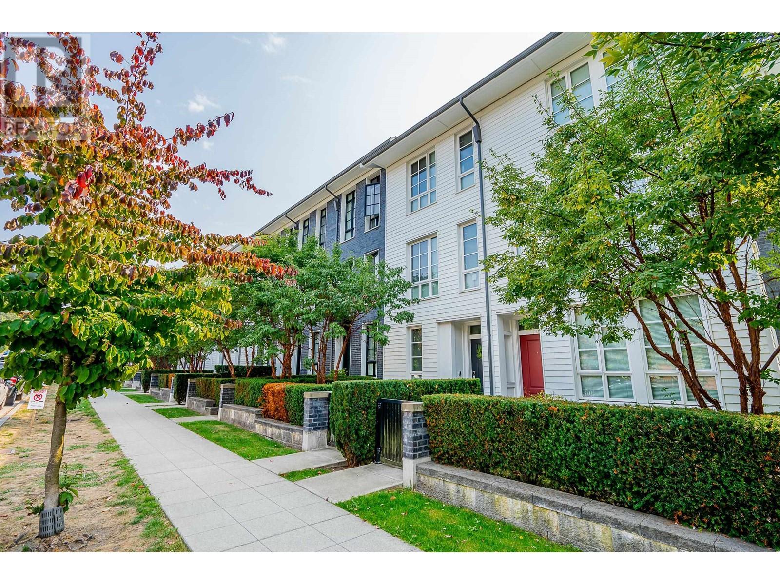 114 548 FOSTER AVENUE, coquitlam, British Columbia