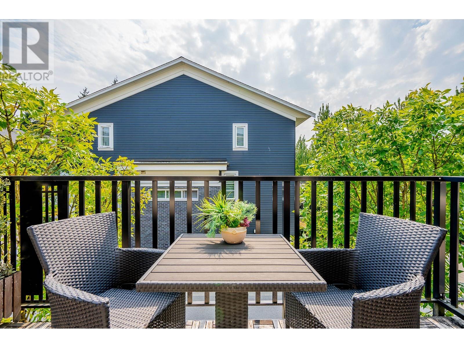 114 548 Foster Avenue, Coquitlam, British Columbia  V3J 0E2 - Photo 3 - R2829119