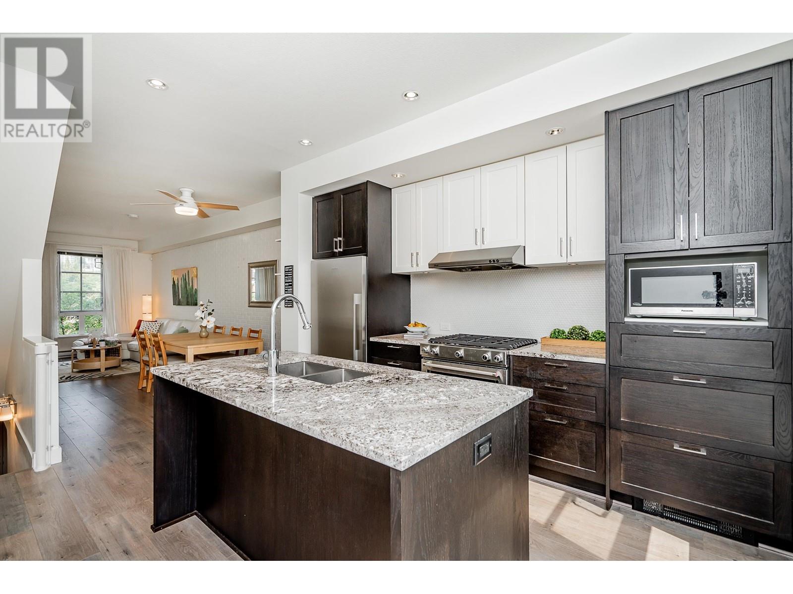 114 548 Foster Avenue, Coquitlam, British Columbia  V3J 0E2 - Photo 5 - R2829119