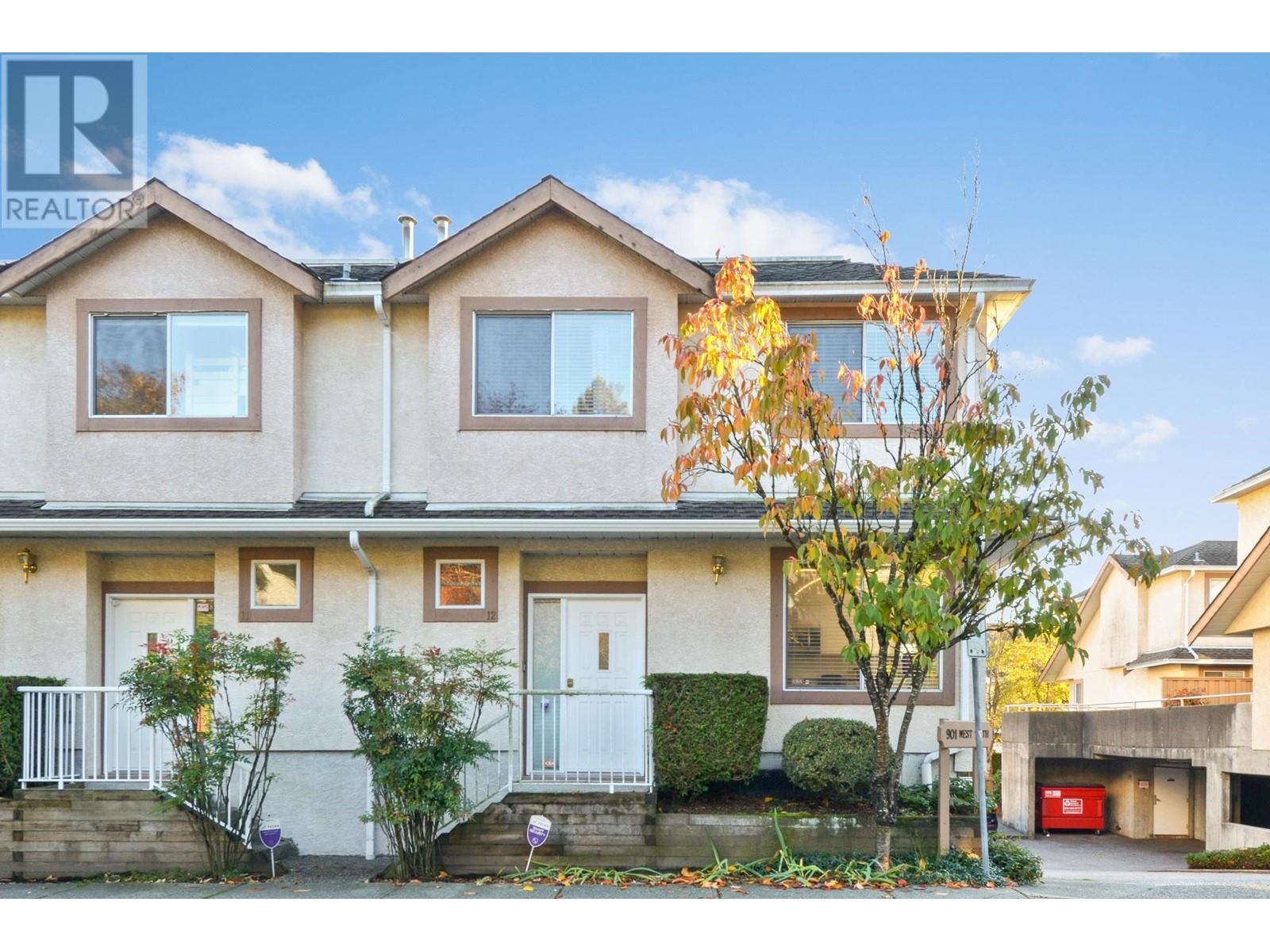 12 901 W 17th Street, North Vancouver, British Columbia  V7P 1V8 - Photo 1 - R2829130