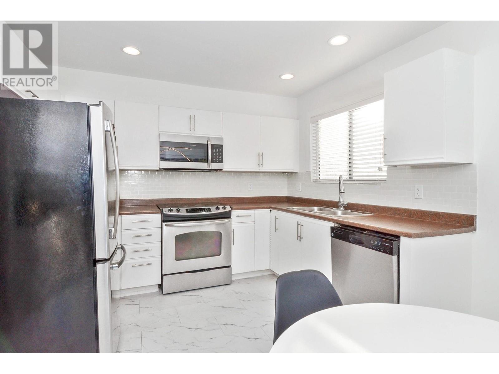 12 901 W 17th Street, North Vancouver, British Columbia  V7P 1V8 - Photo 10 - R2829130