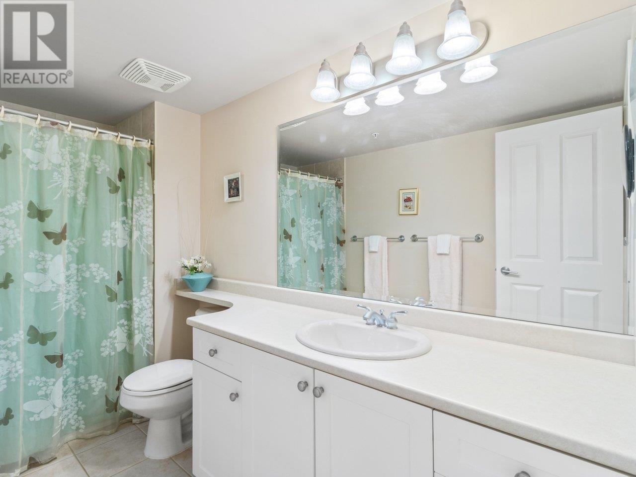 902 615 Hamilton Street, New Westminster, British Columbia  V3M 7A7 - Photo 13 - R2829134