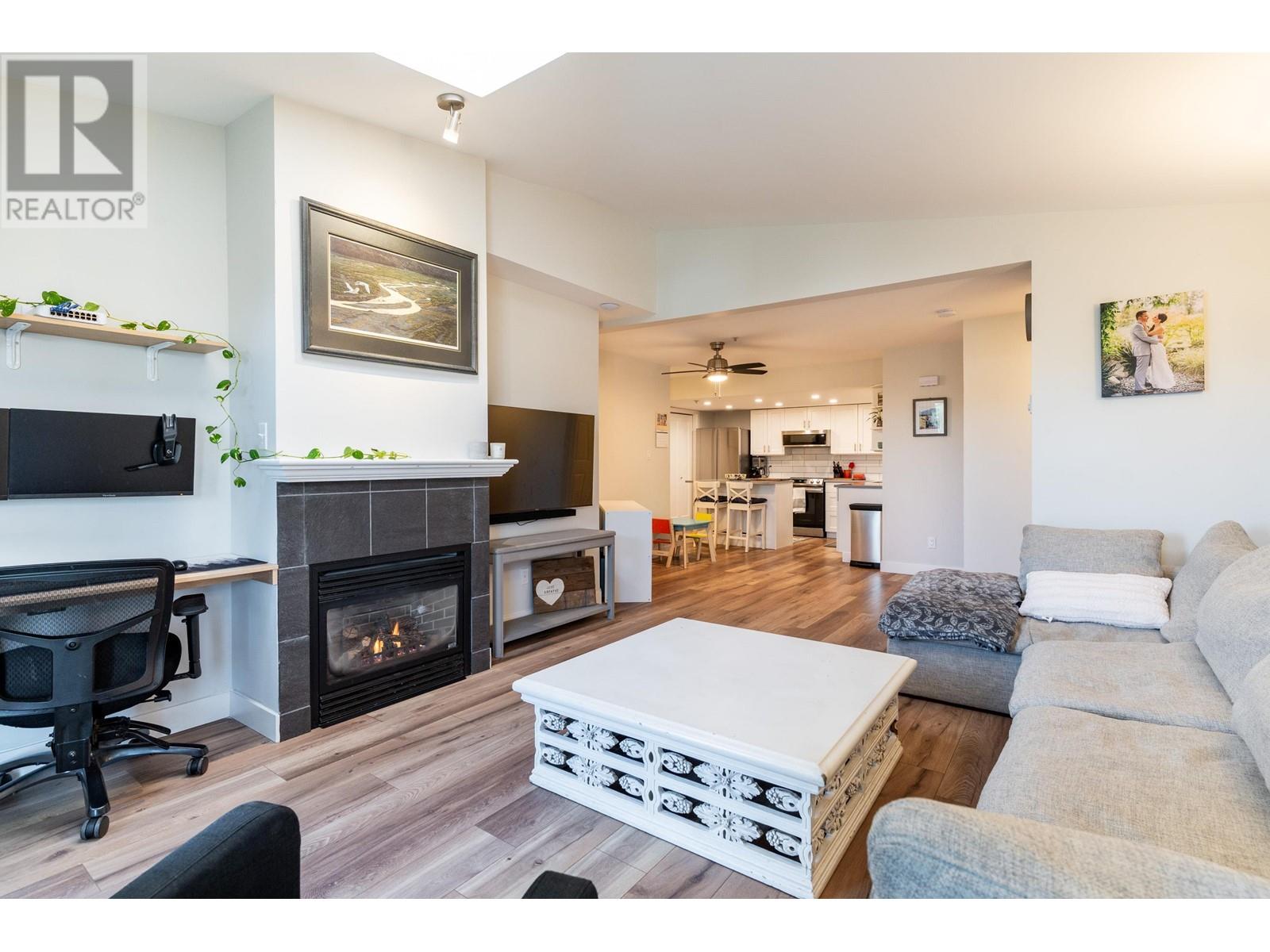 1118 Orr Drive, Port Coquitlam, British Columbia  V3C 6H2 - Photo 7 - R2829136