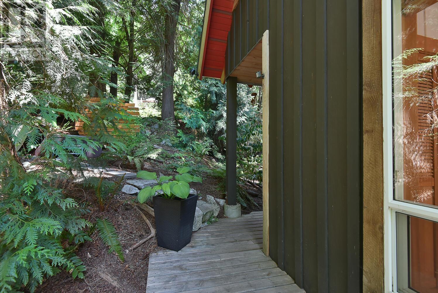 7575 Sechelt Inlet Road, Sechelt, British Columbia  V7Z 0C5 - Photo 24 - R2801984