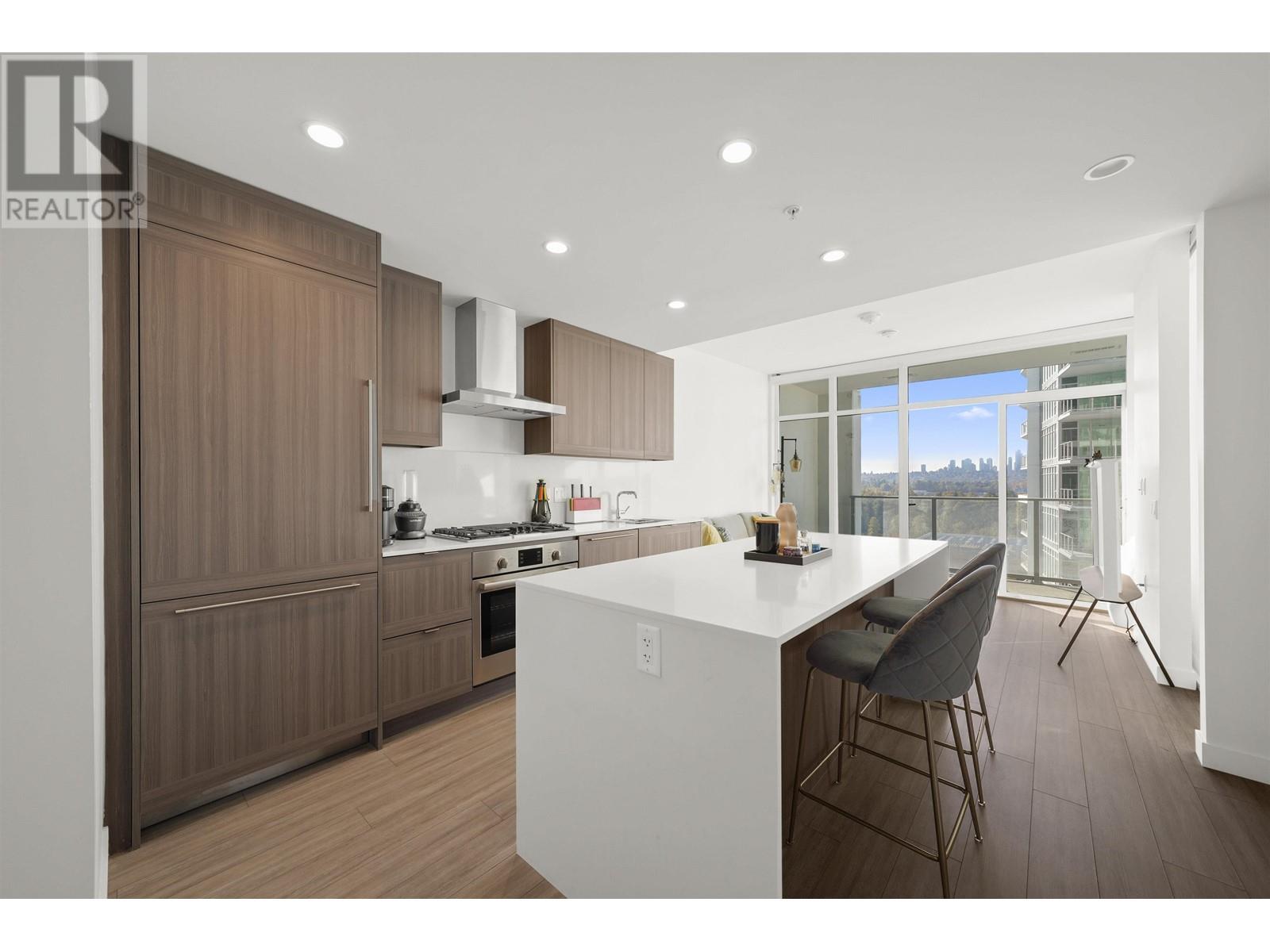 1403 2311 Beta Avenue, Burnaby, British Columbia  V5C 0M1 - Photo 2 - R2829105