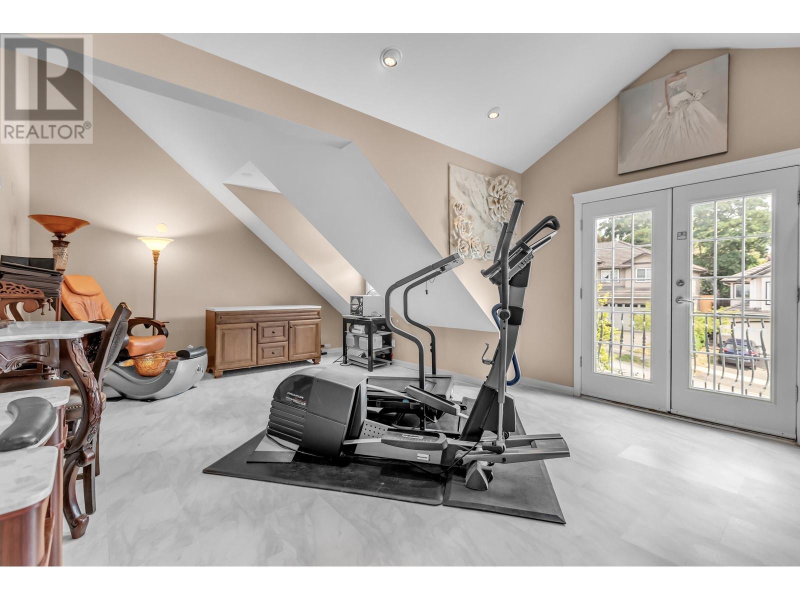 23746 Rock Ridge Drive, Maple Ridge, British Columbia  V4R 2W2 - Photo 27 - R2807034