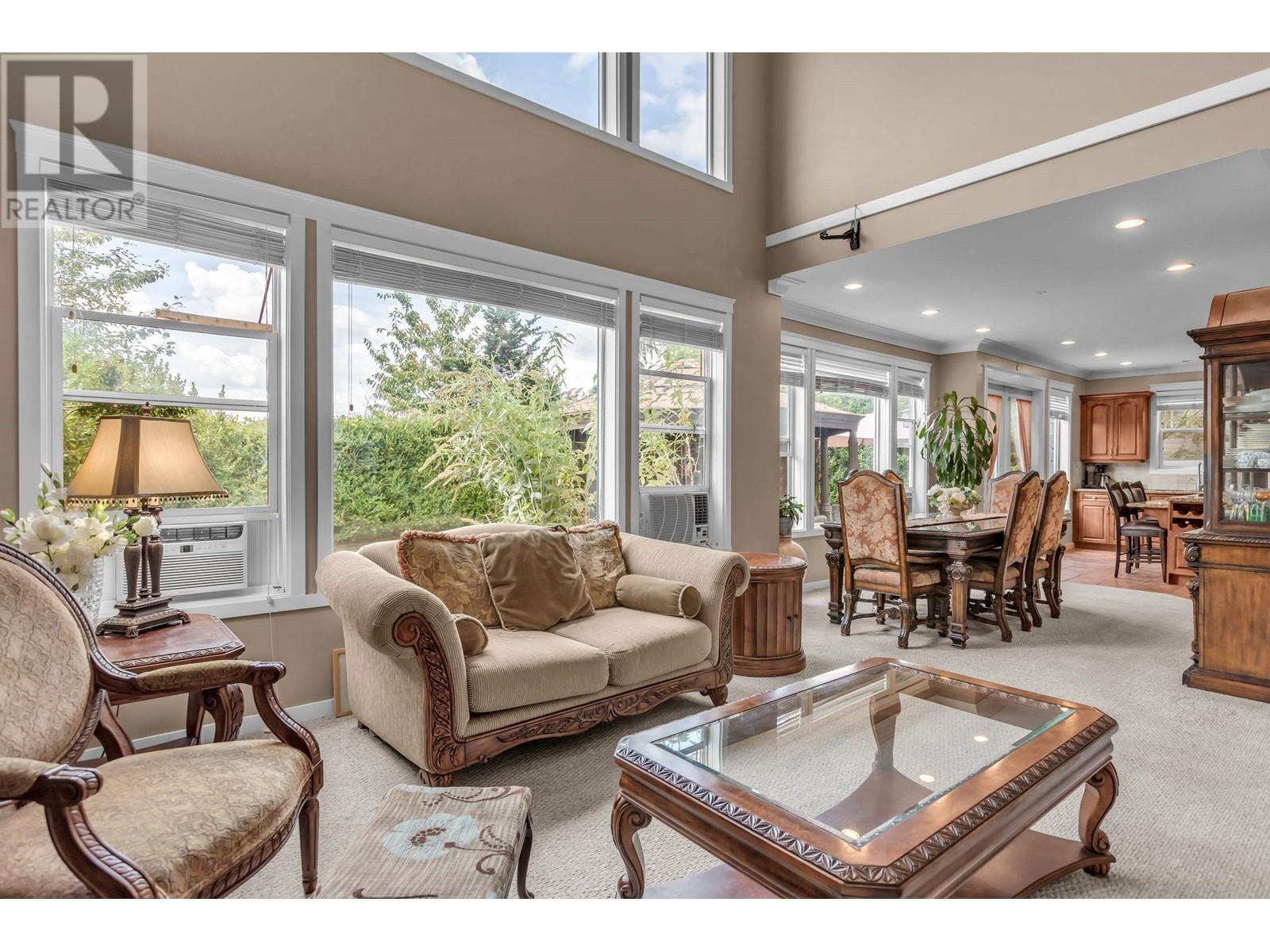 23746 Rock Ridge Drive, Maple Ridge, British Columbia  V4R 2W2 - Photo 8 - R2807034