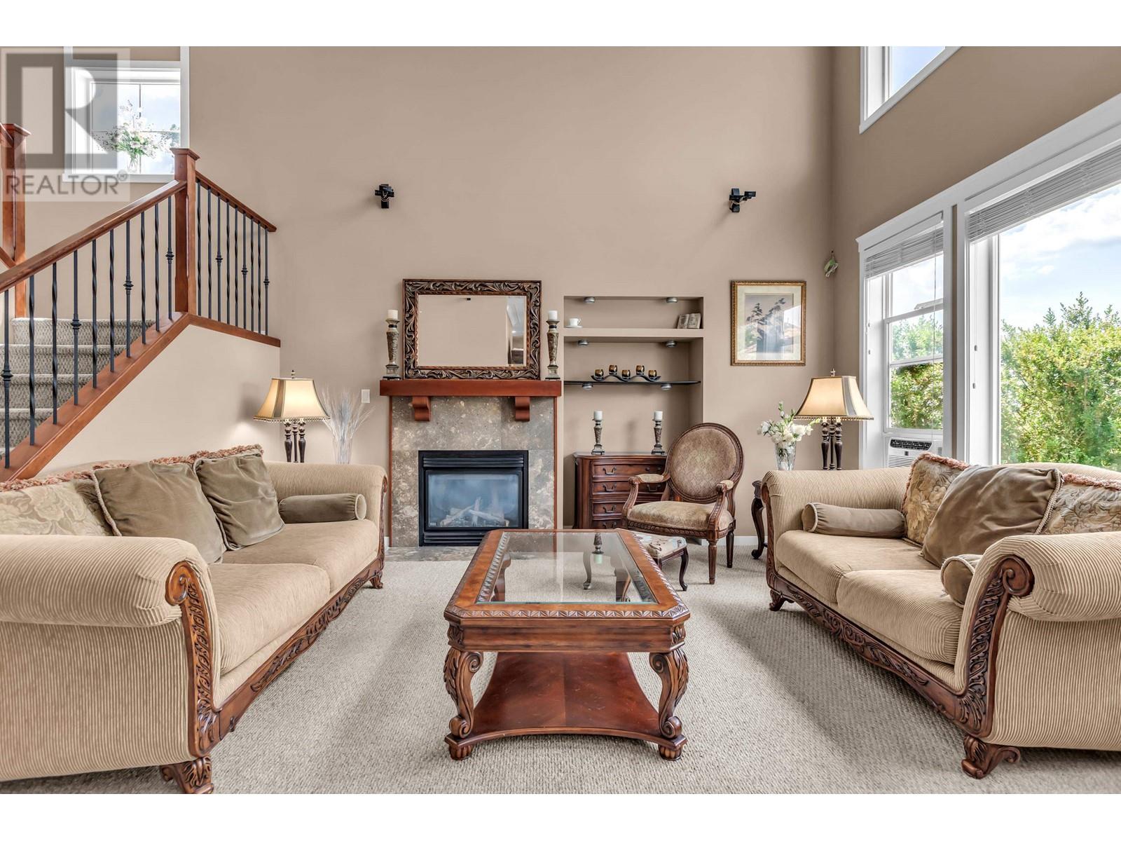 23746 Rock Ridge Drive, Maple Ridge, British Columbia  V4R 2W2 - Photo 6 - R2807034