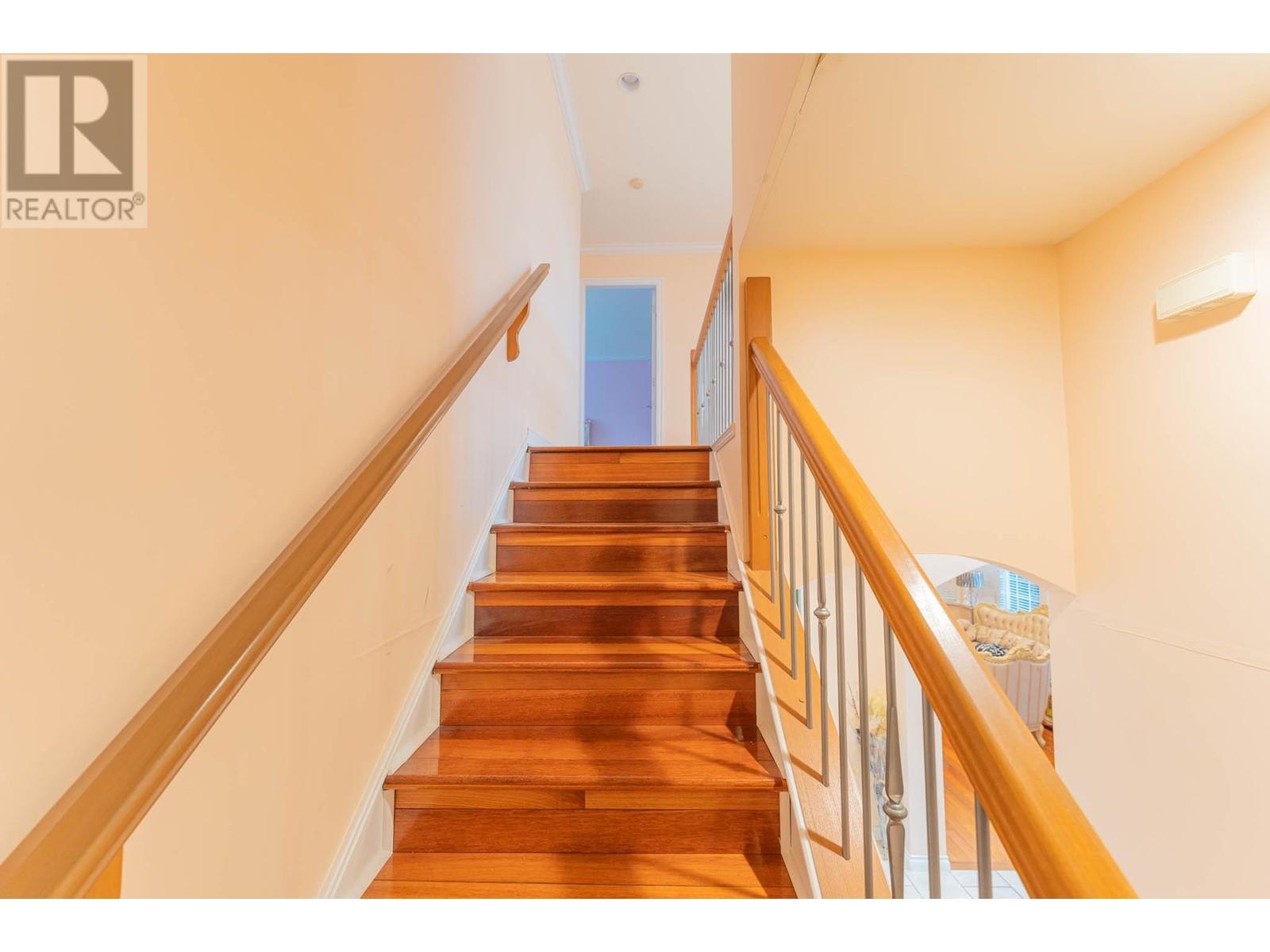 605 Dansey Avenue, Coquitlam, British Columbia  V3K 3E9 - Photo 14 - R2814442