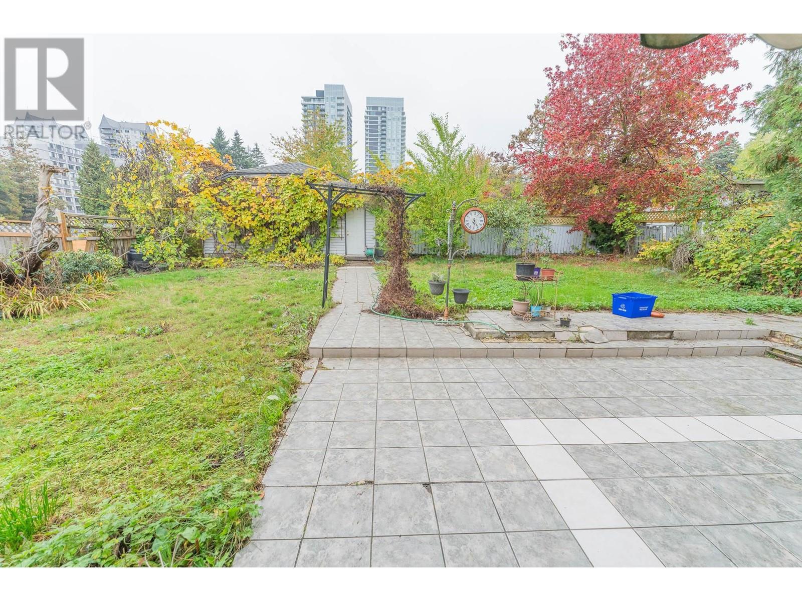 605 Dansey Avenue, Coquitlam, British Columbia  V3K 3E9 - Photo 23 - R2814442
