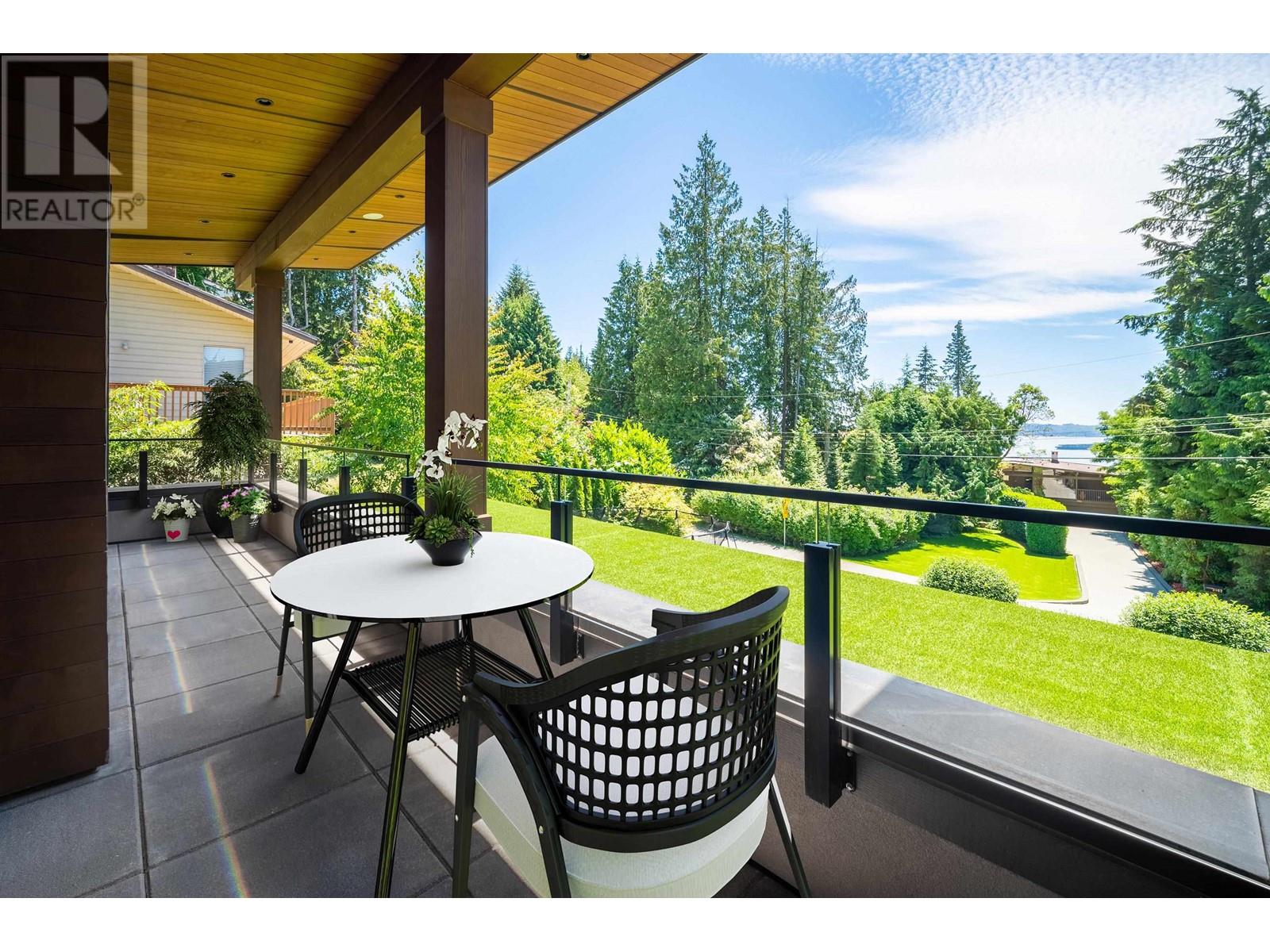 3905 Southridge Avenue, West Vancouver, British Columbia  V7V 3H9 - Photo 14 - R2828983