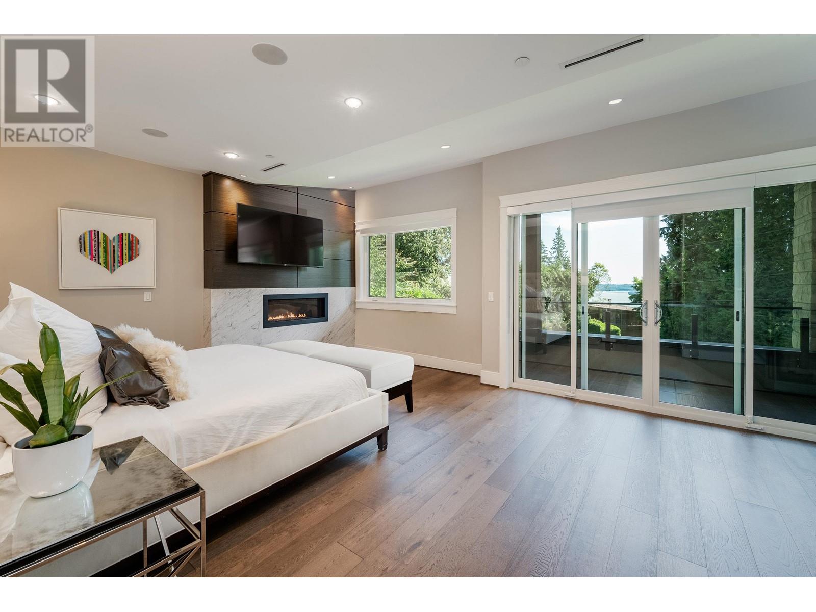 3905 Southridge Avenue, West Vancouver, British Columbia  V7V 3H9 - Photo 11 - R2828983