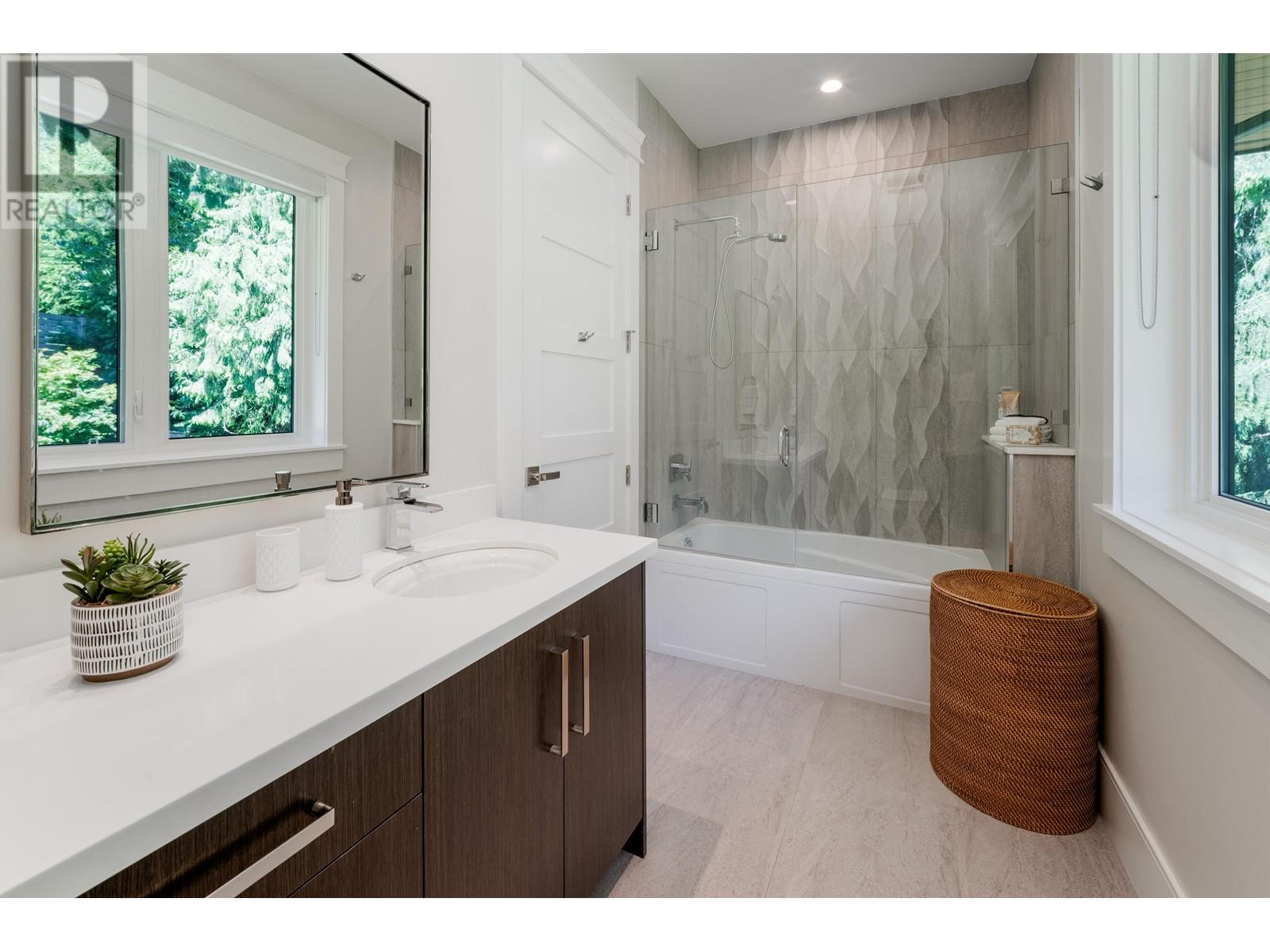 3905 Southridge Avenue, West Vancouver, British Columbia  V7V 3H9 - Photo 20 - R2828983