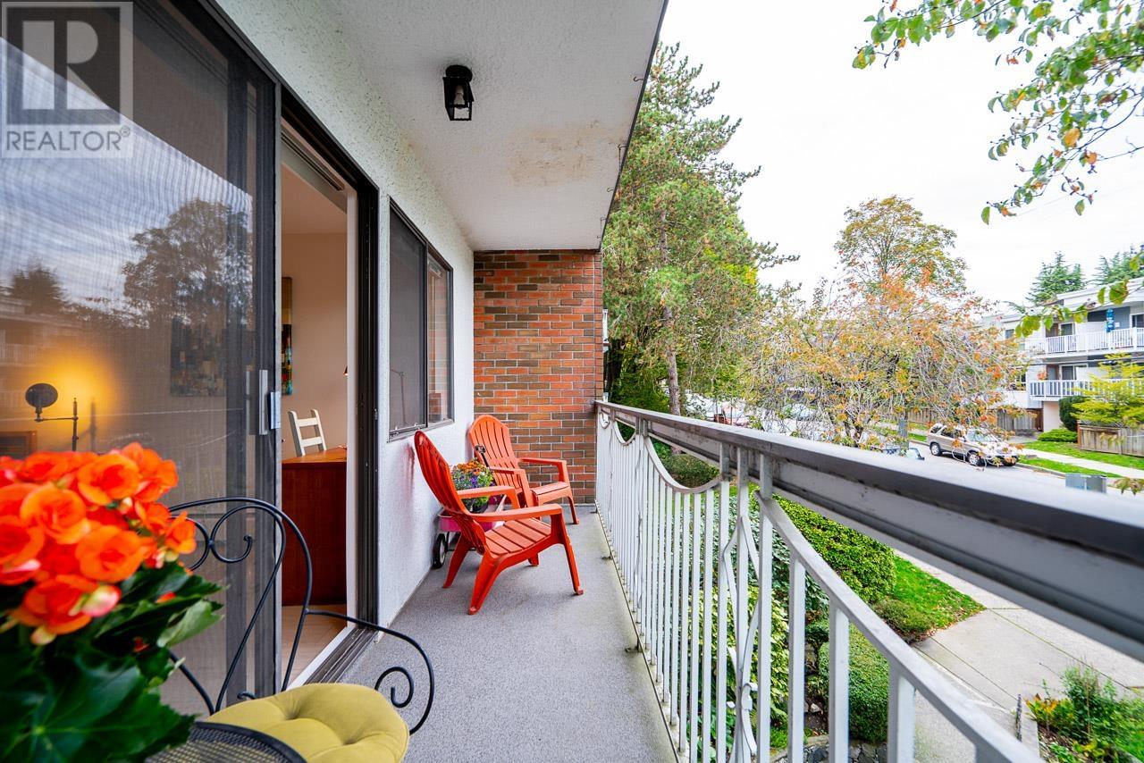 211 1950 W 8th Avenue, Vancouver, British Columbia  V6J 1W3 - Photo 23 - R2829161