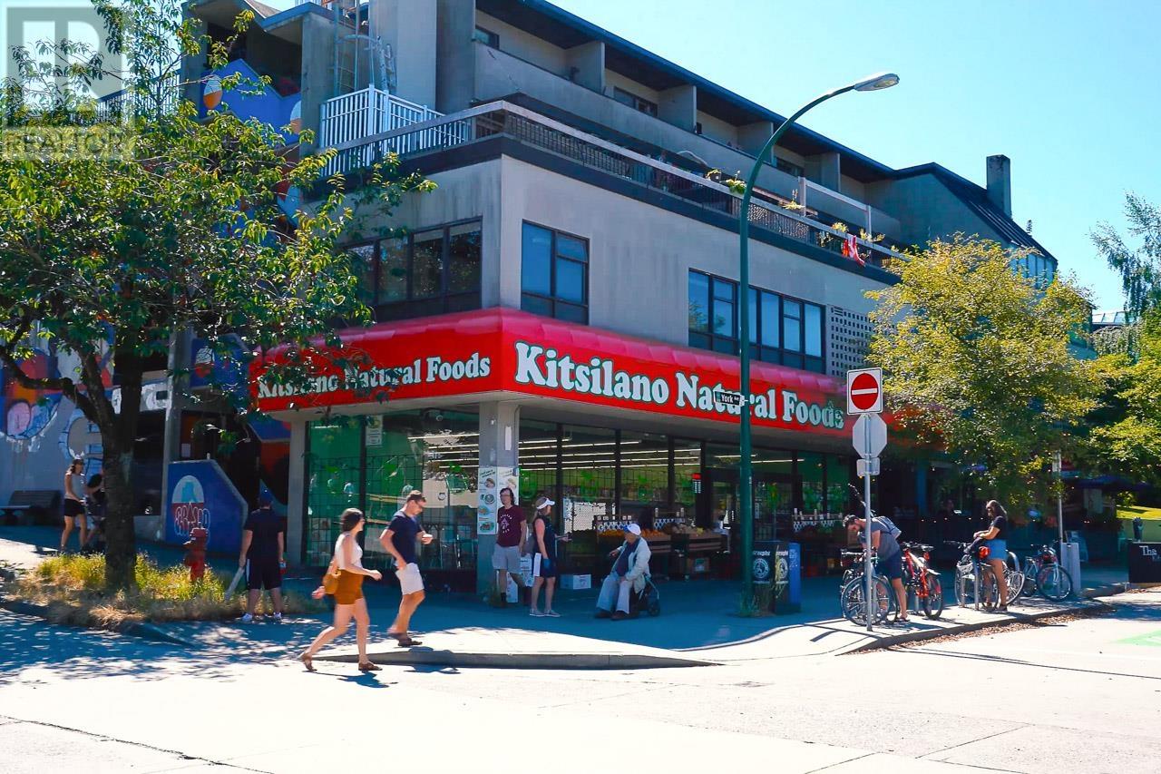 211 1950 W 8th Avenue, Vancouver, British Columbia  V6J 1W3 - Photo 32 - R2829161