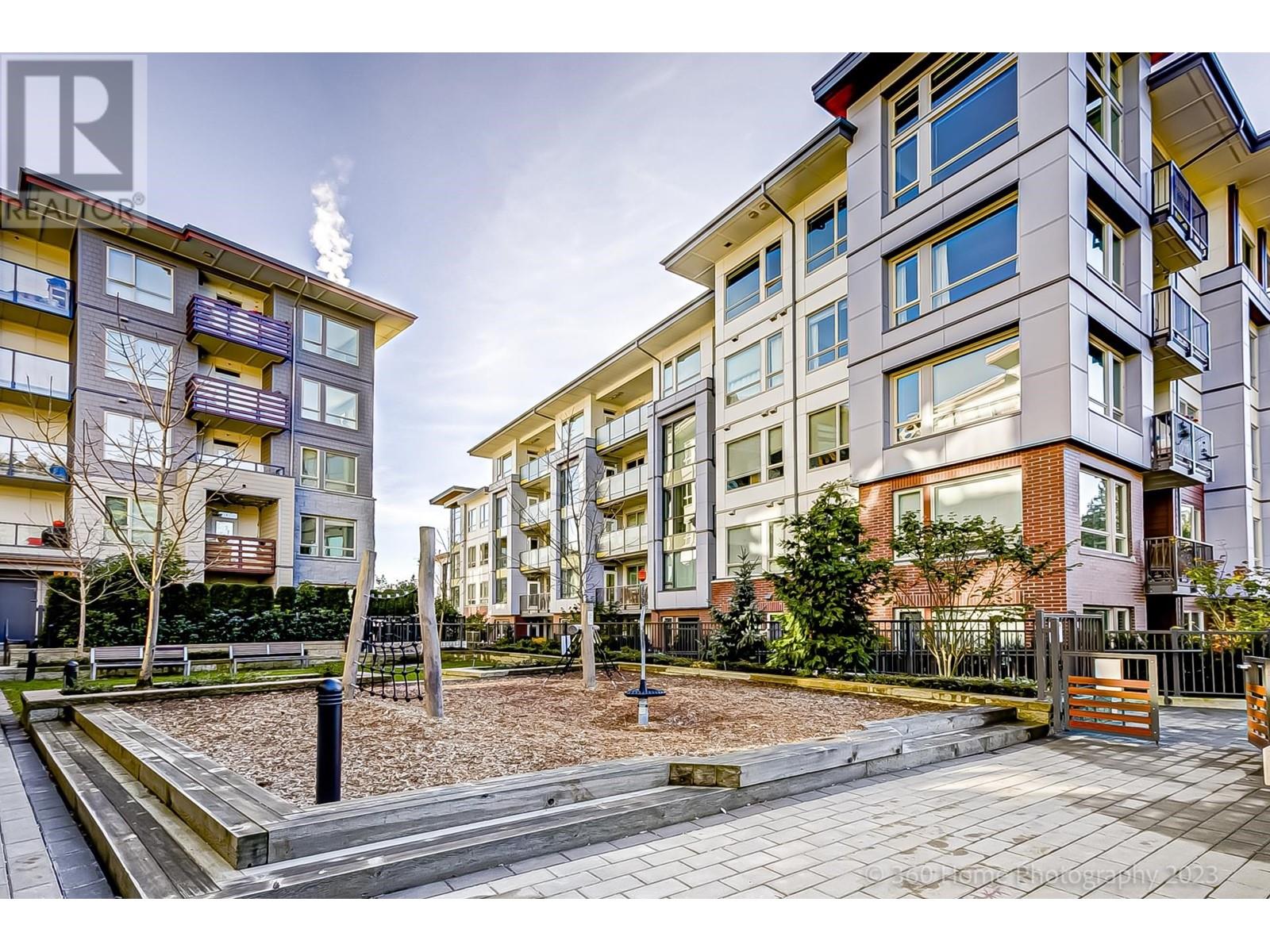 207 2651 LIBRARY LANE, north vancouver, British Columbia