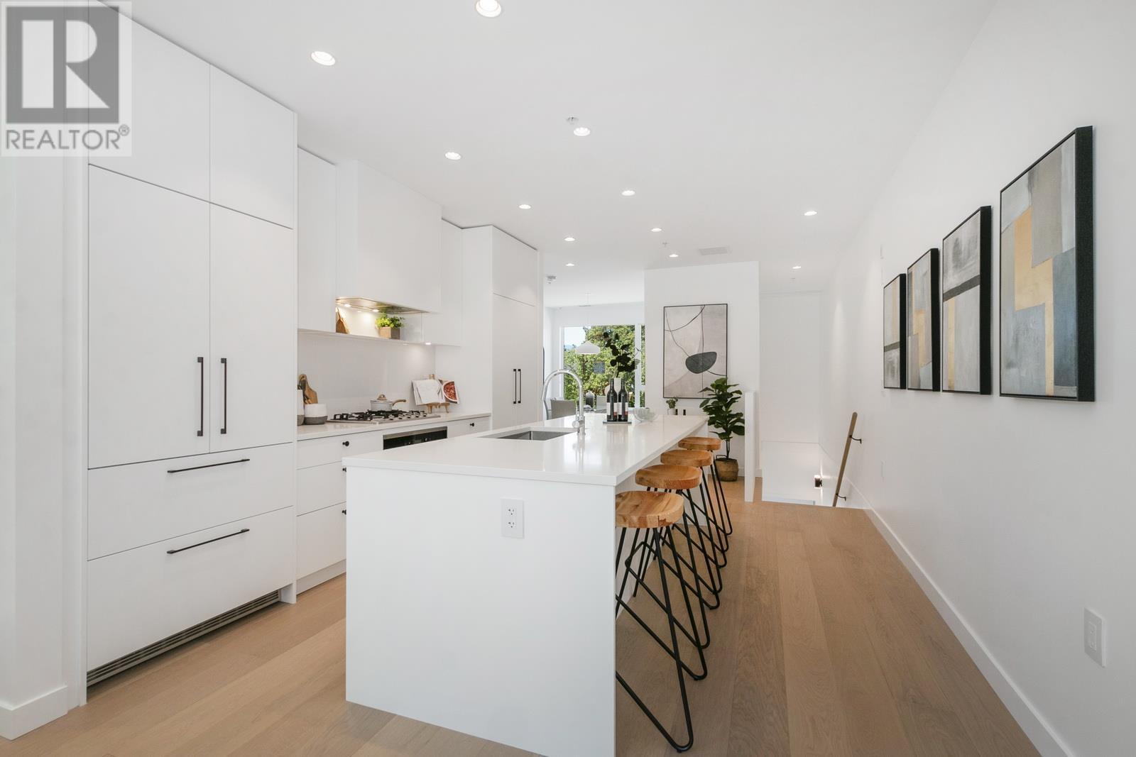 46 W King Edward Avenue, Vancouver, British Columbia  V5Y 0N6 - Photo 3 - R2829177