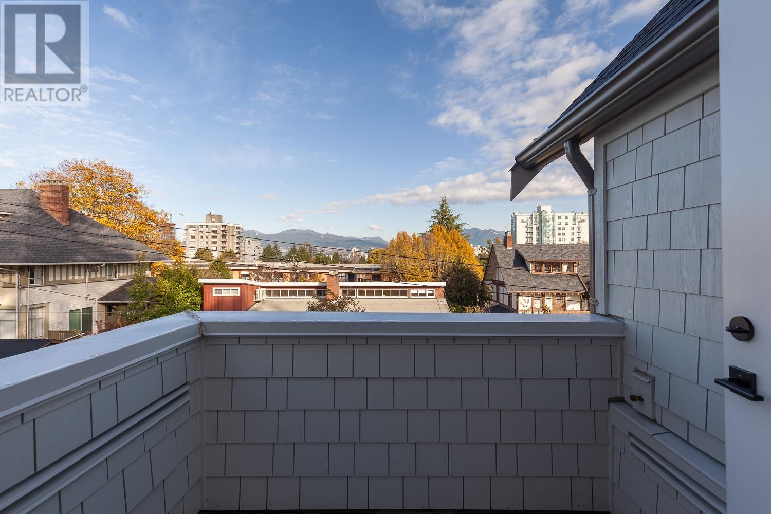 1211 W 16th Avenue, Vancouver, British Columbia  V6J 2L7 - Photo 37 - R2829196
