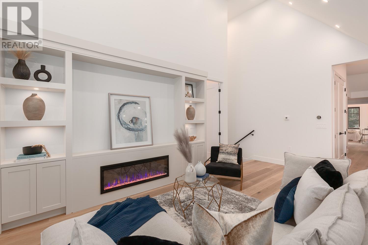 1211 W 16th Avenue, Vancouver, British Columbia  V6J 2L7 - Photo 8 - R2829196