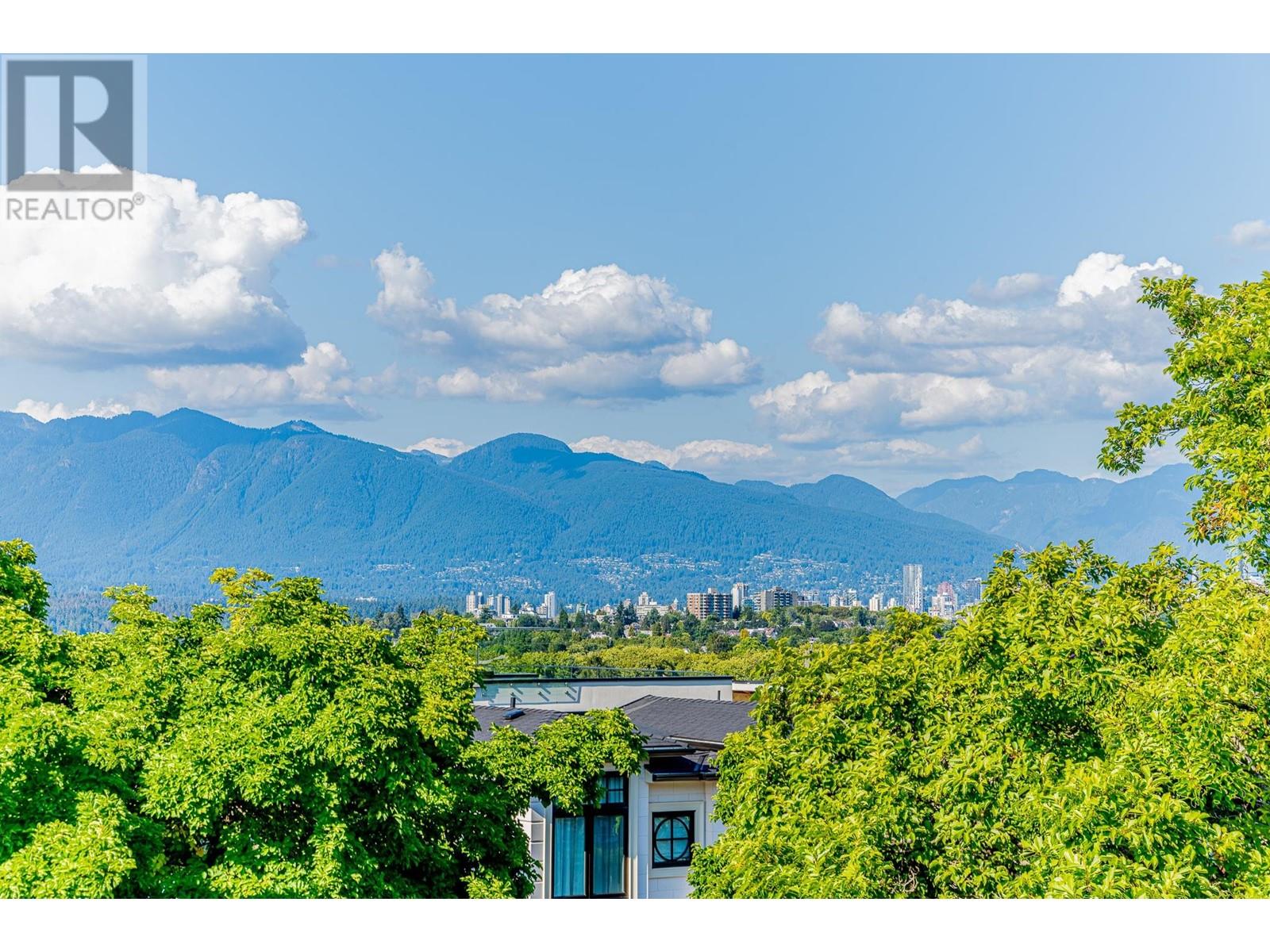 3276 W 21st Avenue, Vancouver, British Columbia  V6L 1L2 - Photo 2 - R2829157
