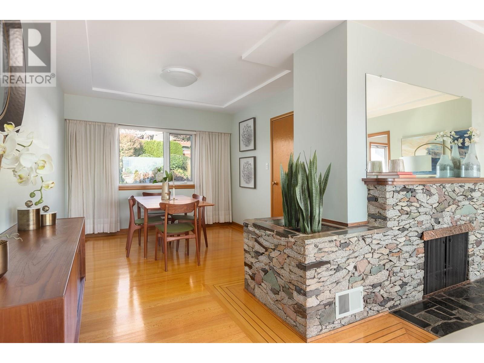 139 E Durham Street, New Westminster, British Columbia  V3L 4J1 - Photo 5 - R2829159