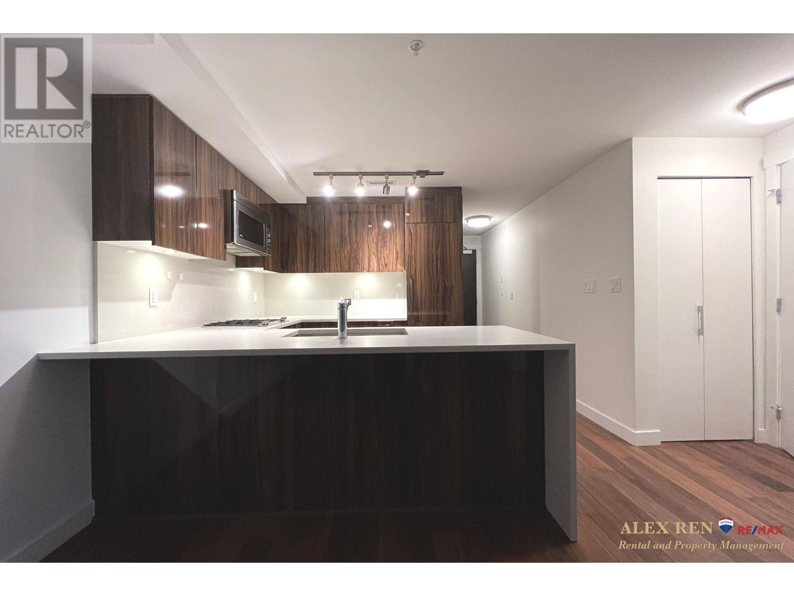 4408 Cambie Street, Vancouver, British Columbia  V5Y 0M2 - Photo 8 - R2829243
