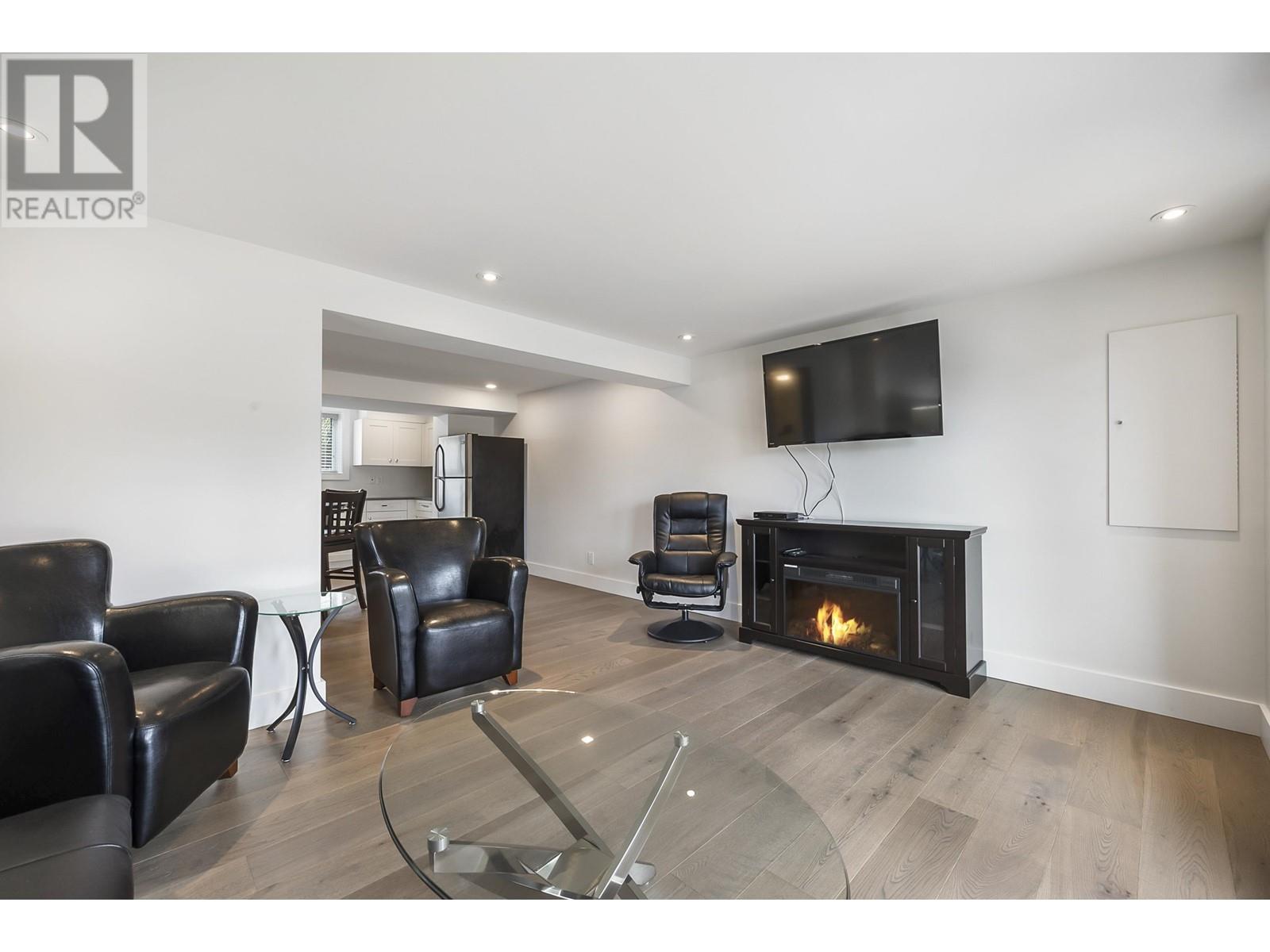 1727 Charland Avenue, Coquitlam, British Columbia  V3K 3L9 - Photo 32 - R2811660