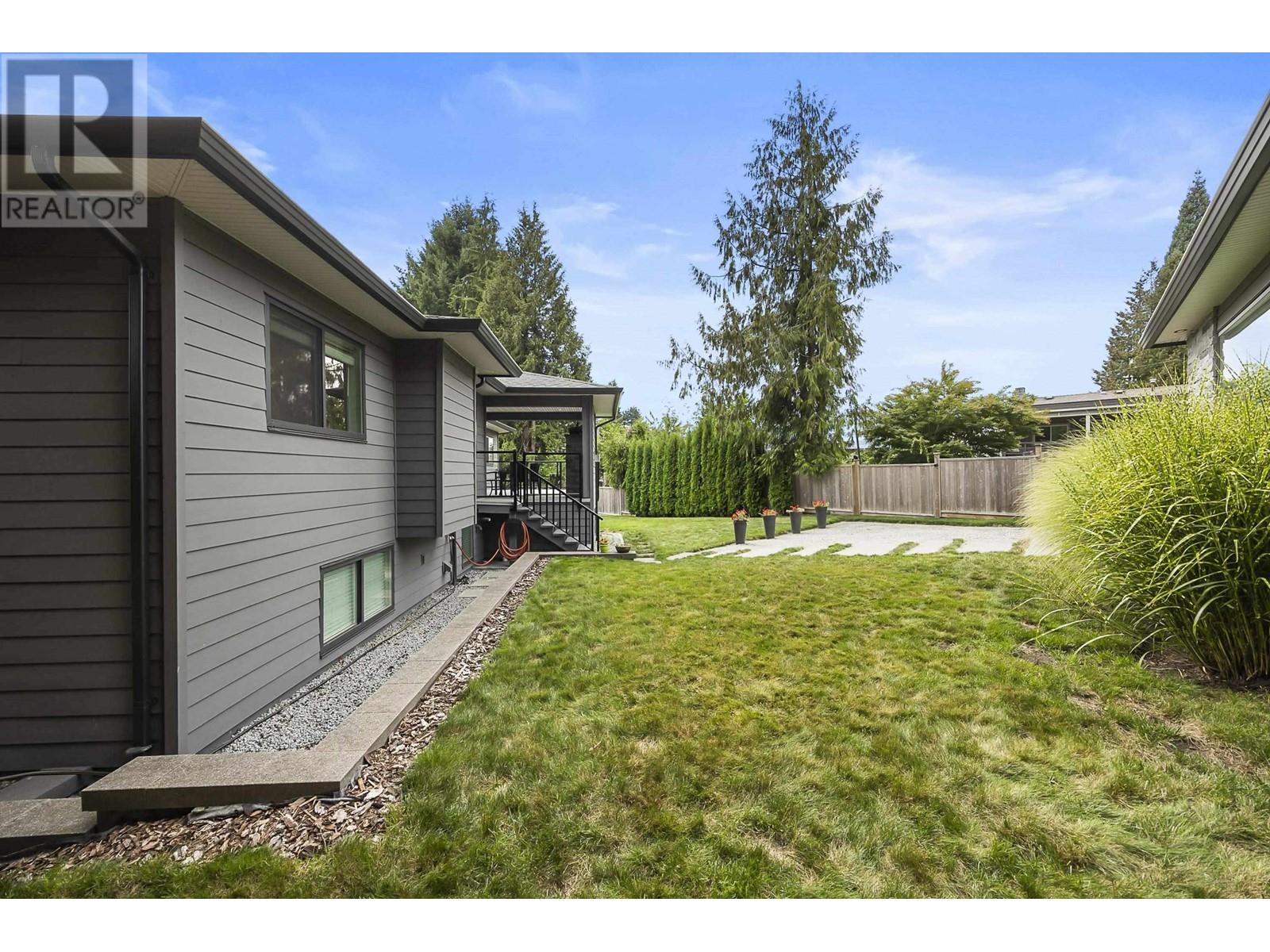 1727 Charland Avenue, Coquitlam, British Columbia  V3K 3L9 - Photo 40 - R2811660