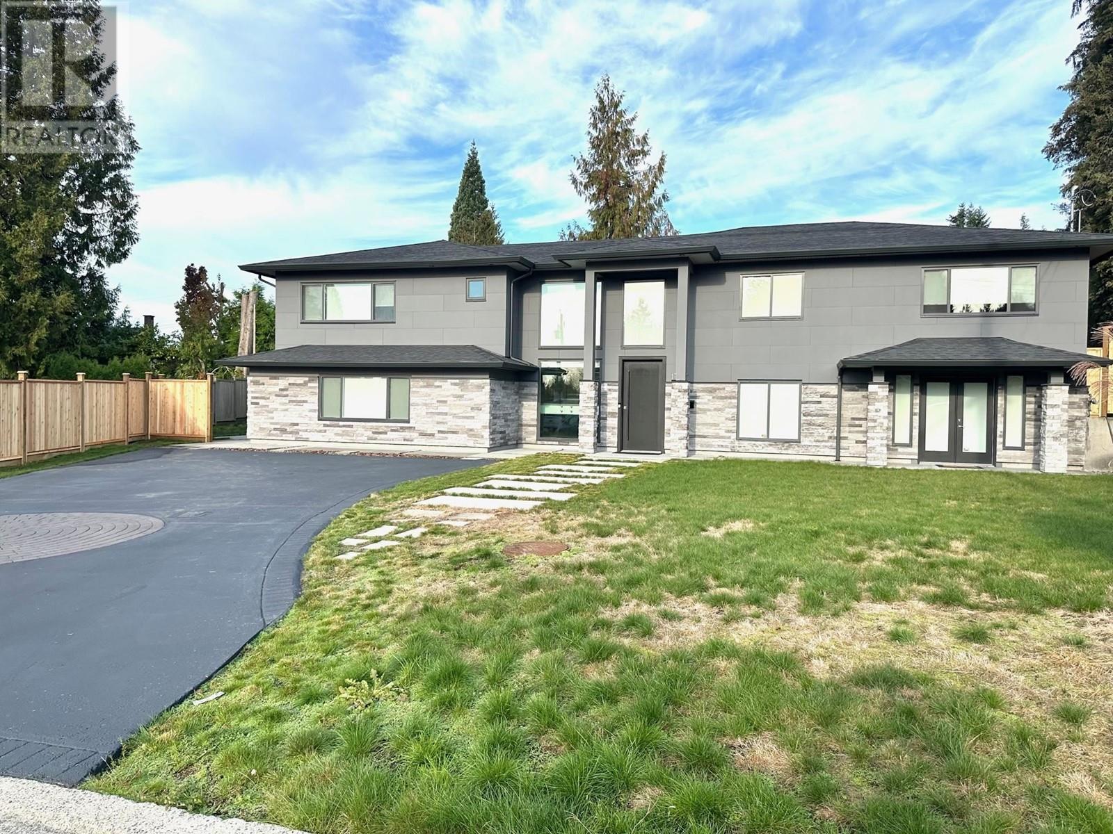 1727 Charland Avenue, Coquitlam, British Columbia  V3K 3L9 - Photo 2 - R2811660
