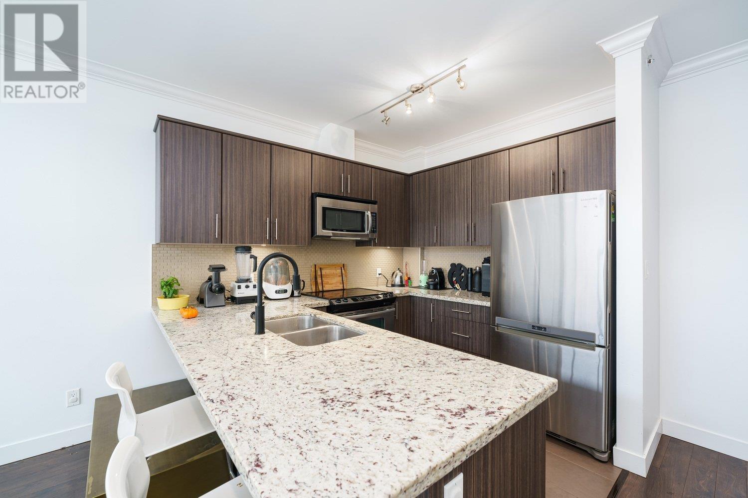 416 6888 Royal Oak Avenue, Burnaby, British Columbia  V5J 4J2 - Photo 6 - R2829213