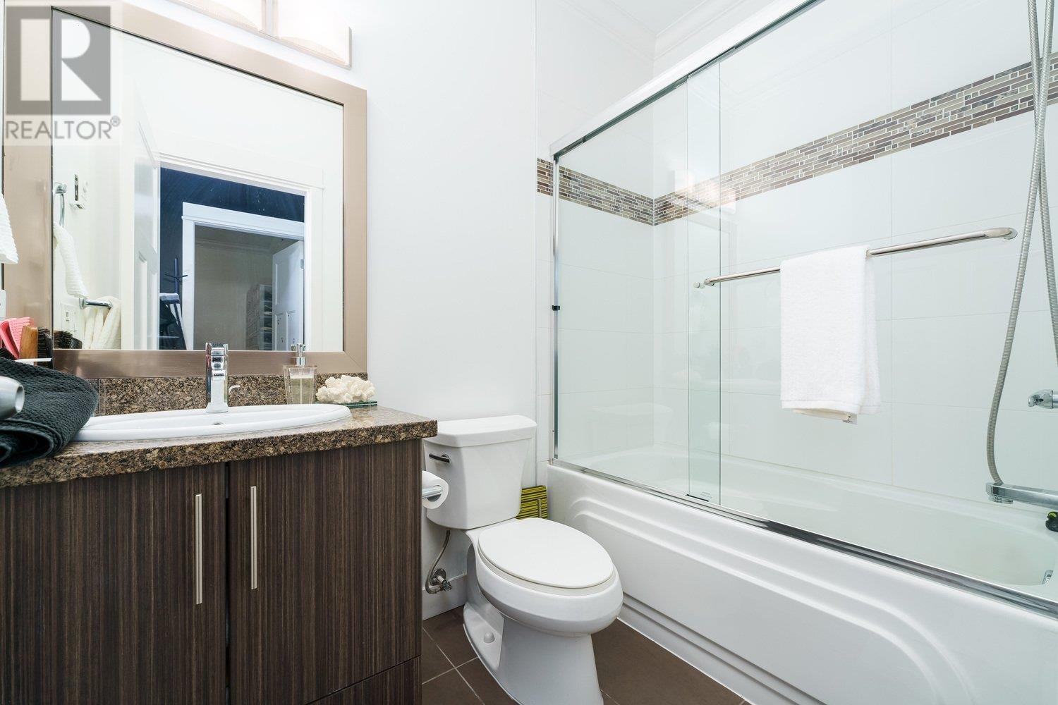 416 6888 Royal Oak Avenue, Burnaby, British Columbia  V5J 4J2 - Photo 13 - R2829213