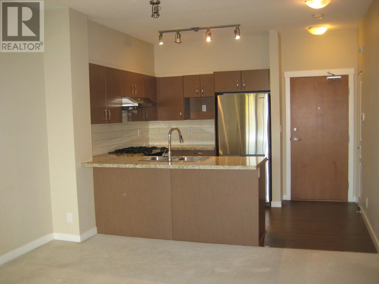 409 3105 Lincoln Avenue, Coquitlam, British Columbia  V3B 0E1 - Photo 4 - R2829003