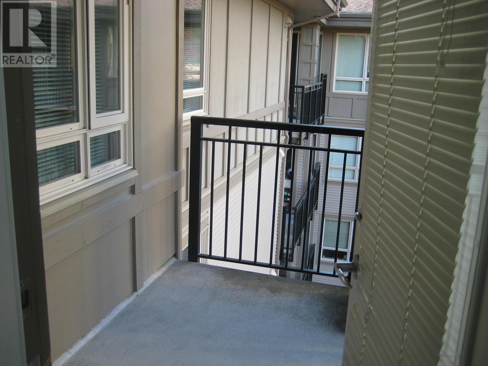 409 3105 Lincoln Avenue, Coquitlam, British Columbia  V3B 0E1 - Photo 12 - R2829003