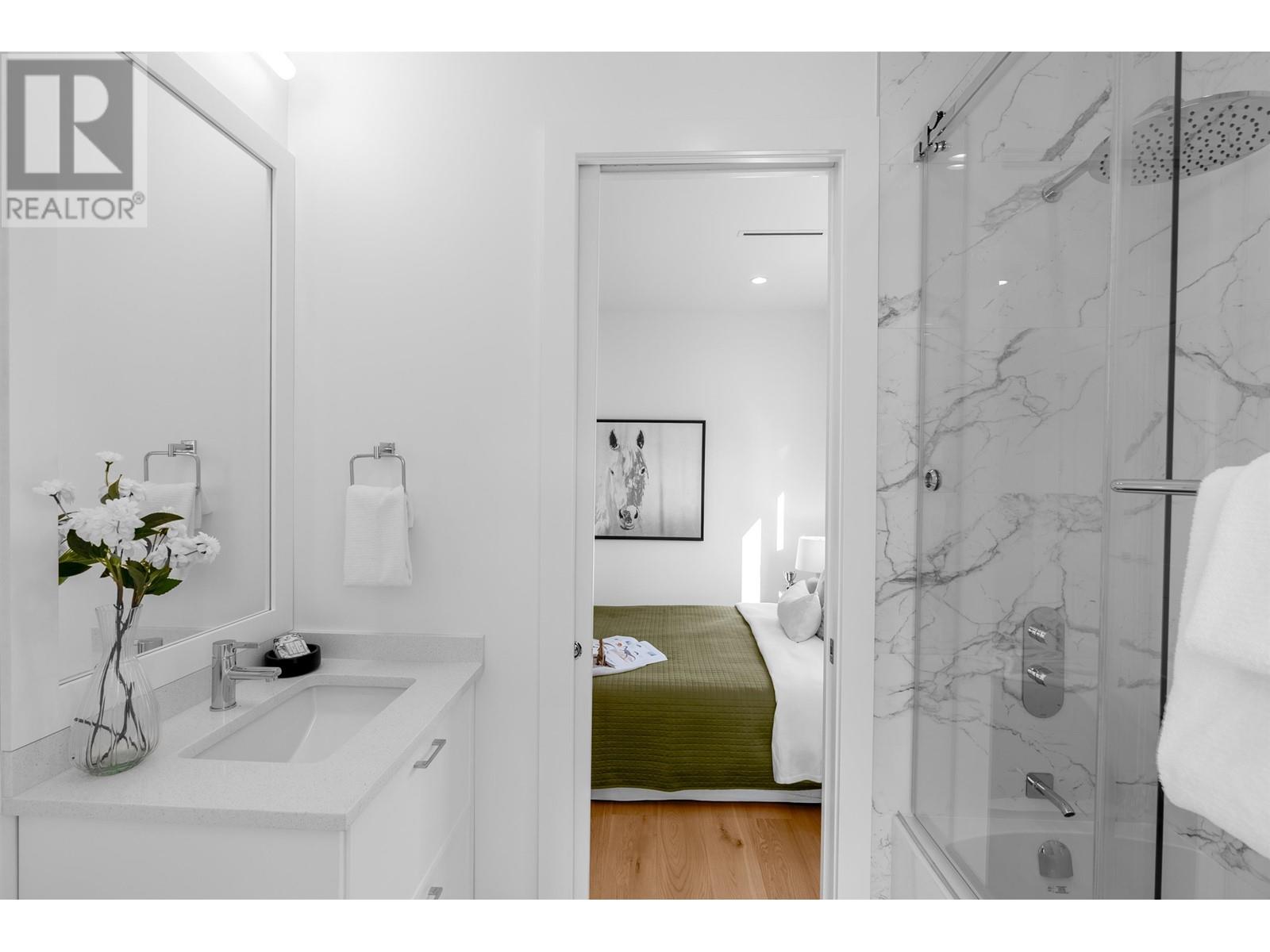 20 N Macdonald Avenue, Burnaby, British Columbia  V5C 1T6 - Photo 18 - R2829199