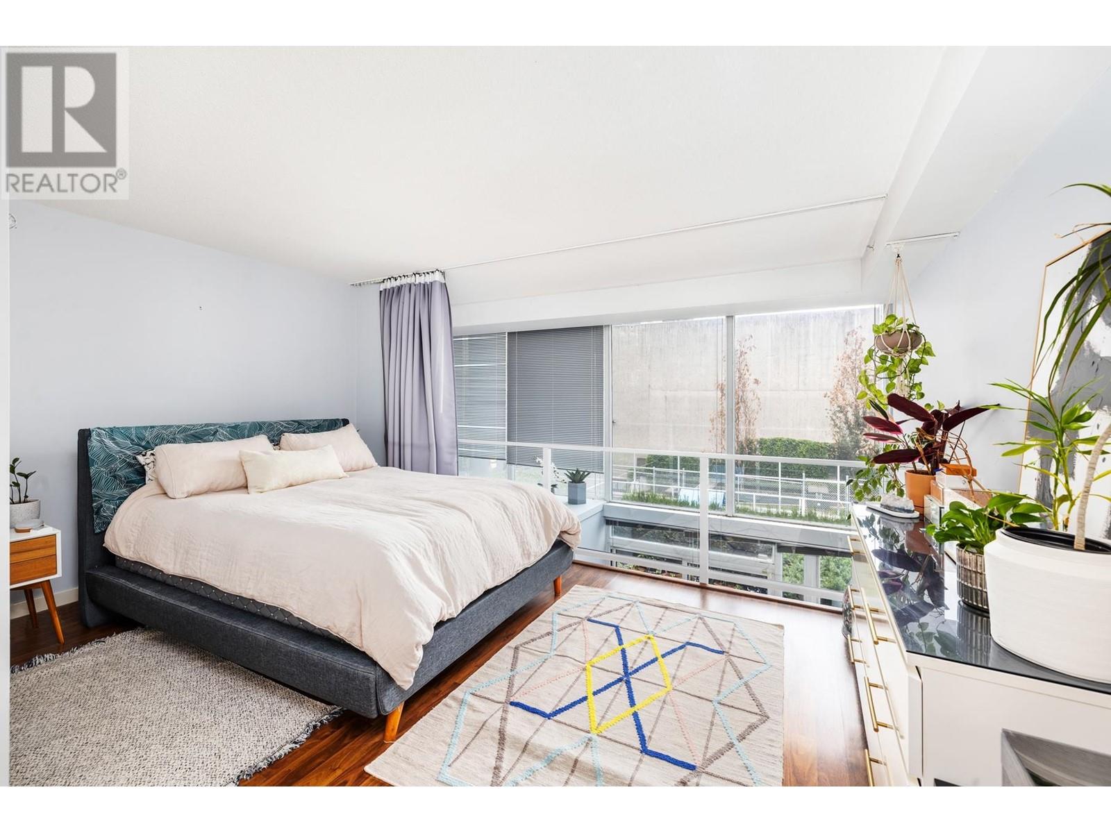 302 788 Hamilton Street, Vancouver, British Columbia  V6B 0E9 - Photo 14 - R2812262