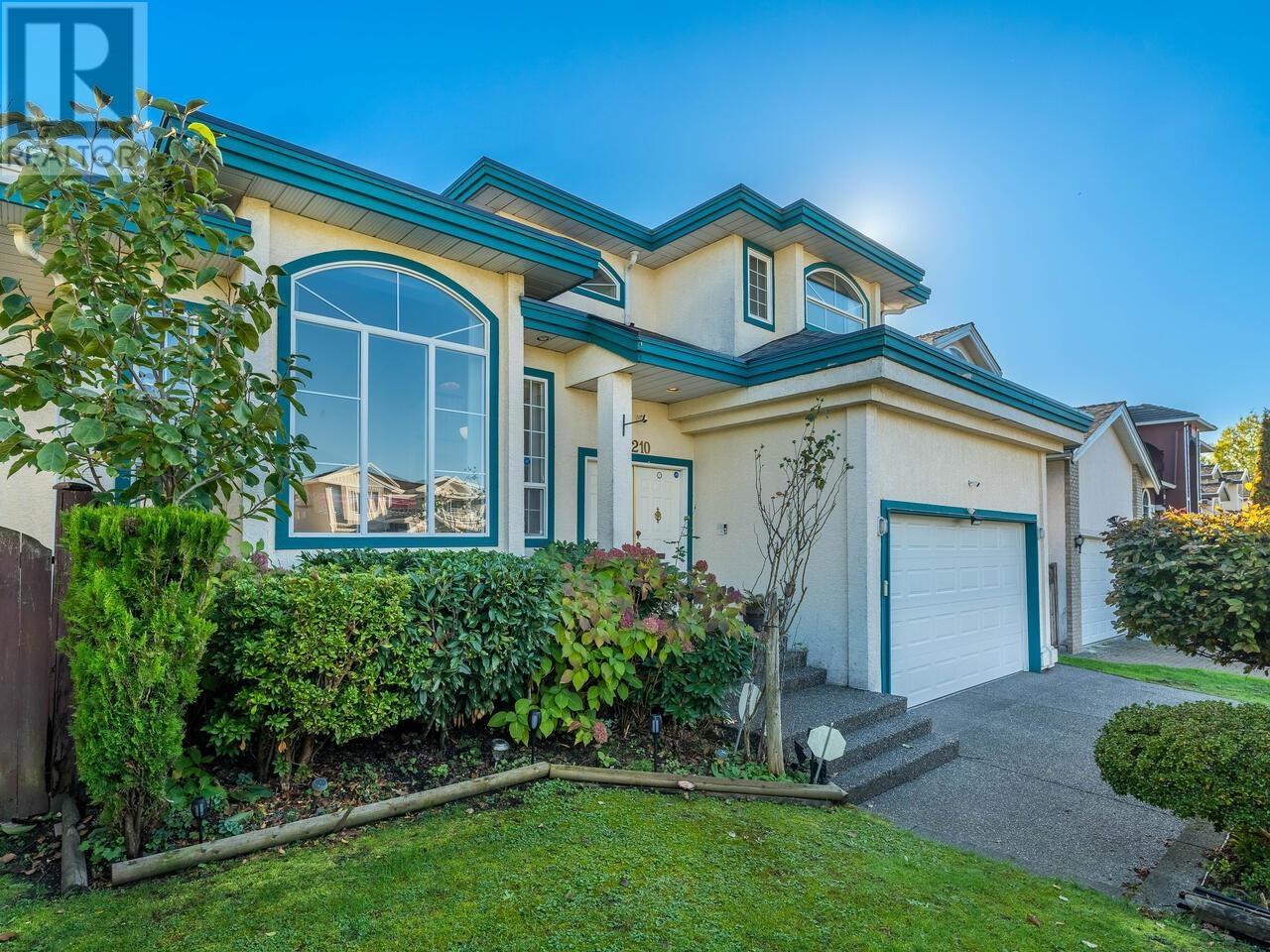 1210 SALTER STREET, new westminster, British Columbia