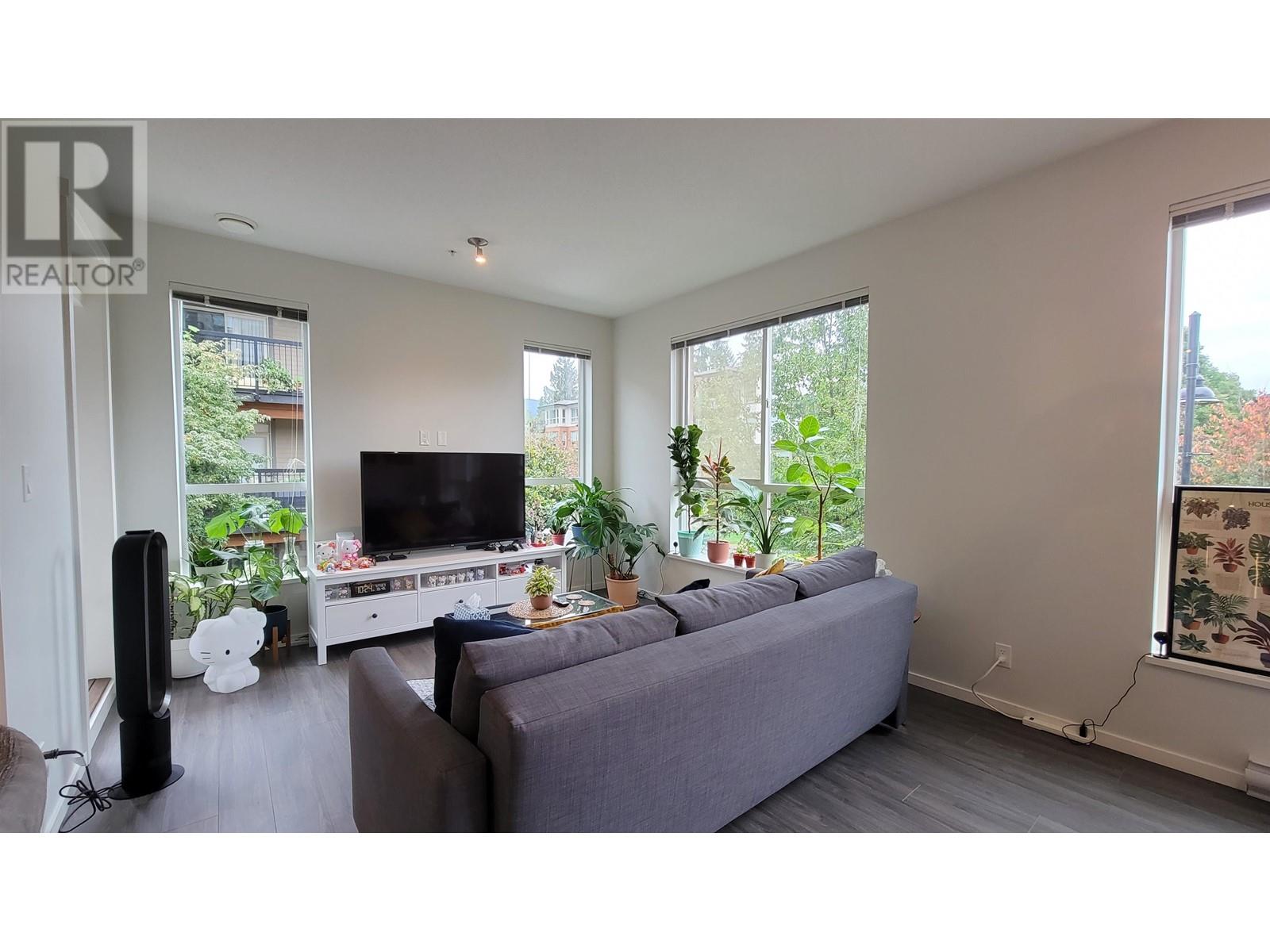 206 3107 Windsor Gate, Coquitlam, British Columbia  V3B 0L1 - Photo 5 - R2829241
